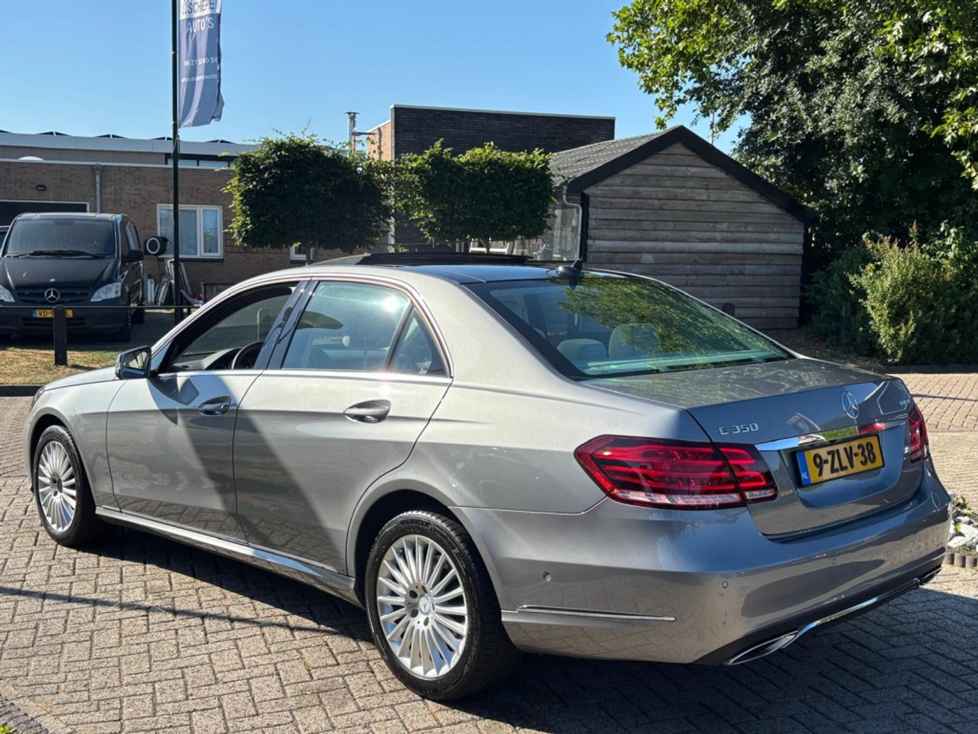 Foto van Mercedes-Benz E 350 Bluetec