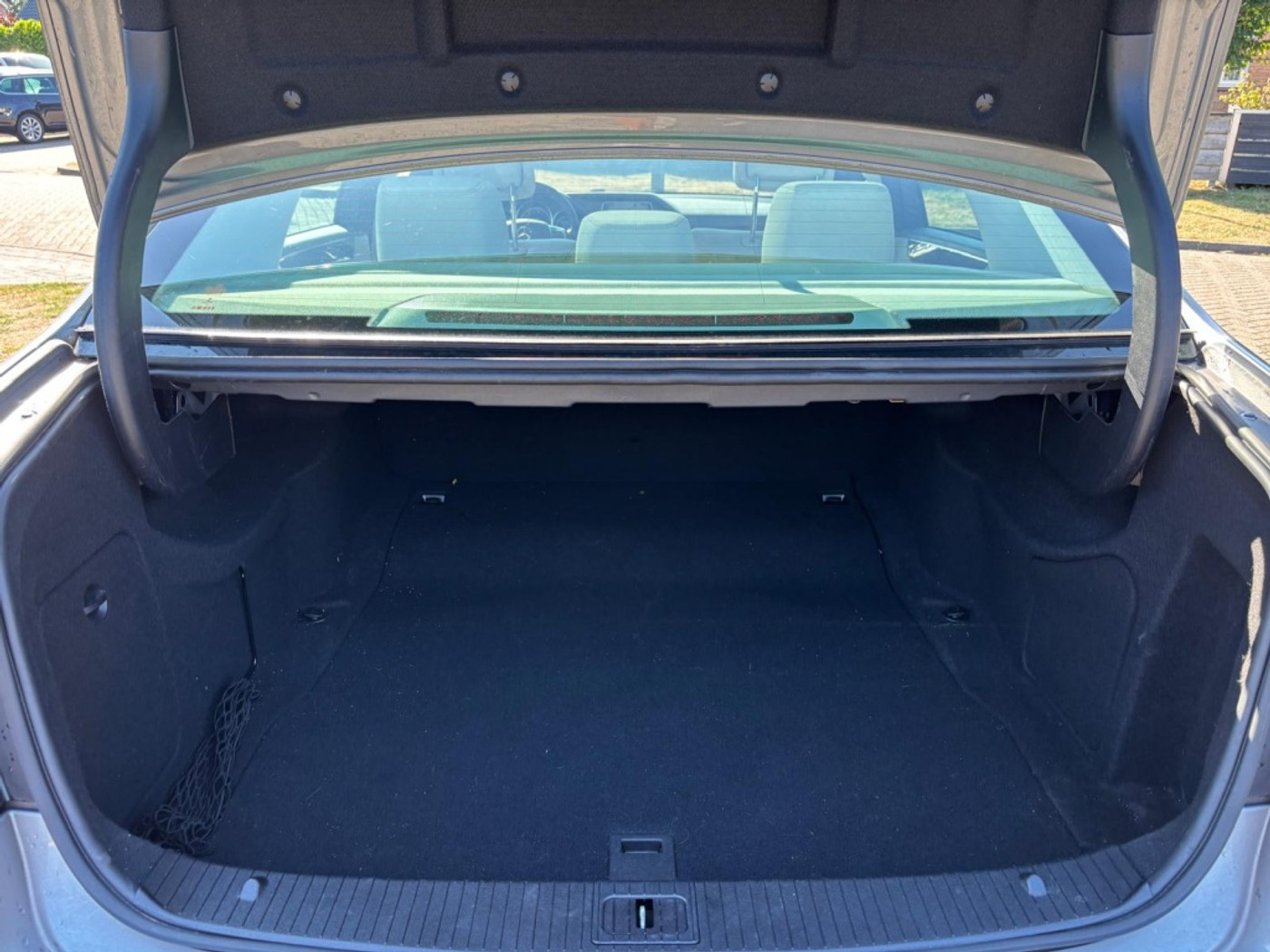 Foto van Mercedes-Benz E 350 Bluetec