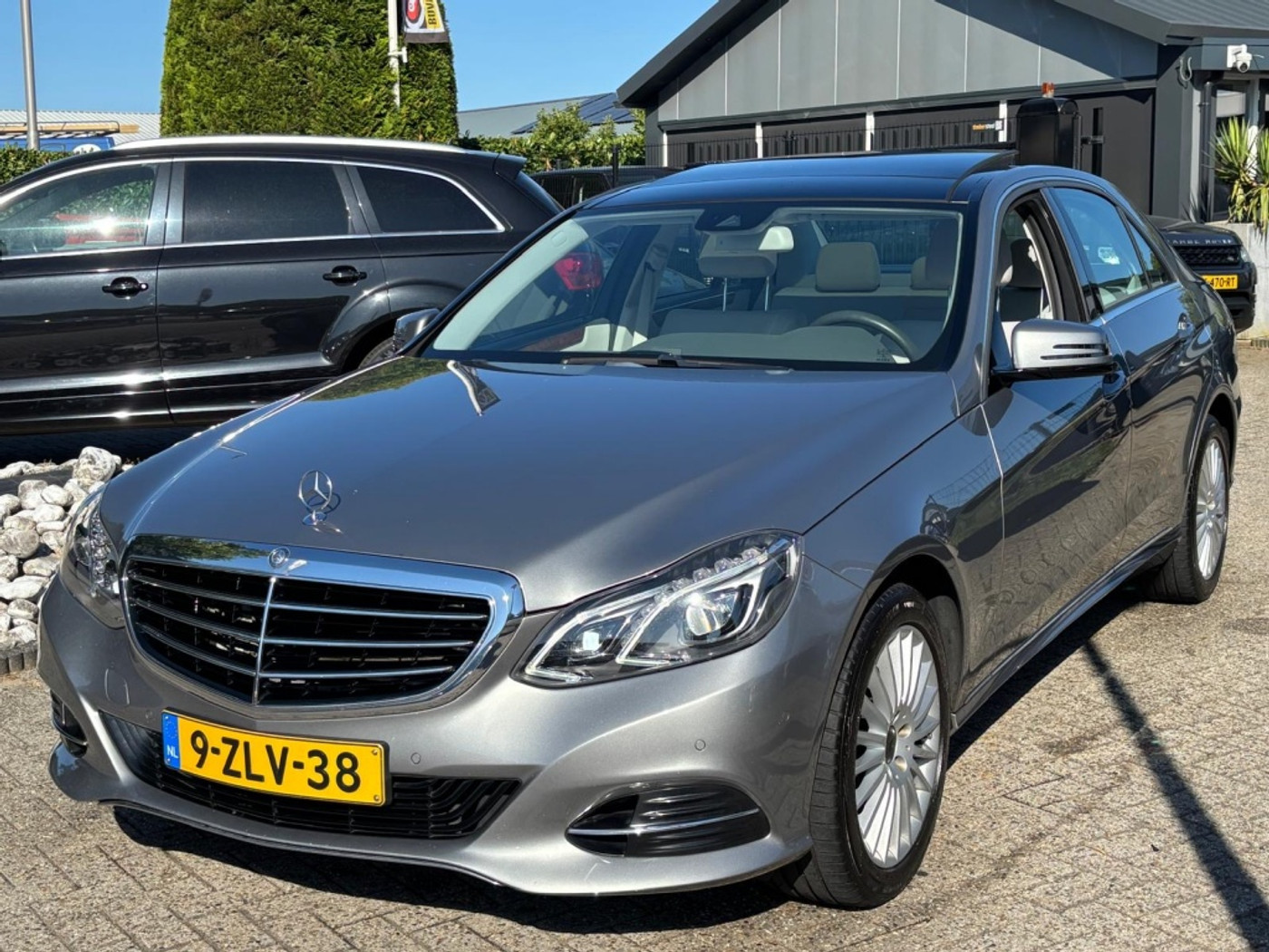 Mercedes-Benz E 350 Bluetec E350 CDI Sedan 2015 Schuifdak 161 Dkm NL Auto 2015 - voorkant