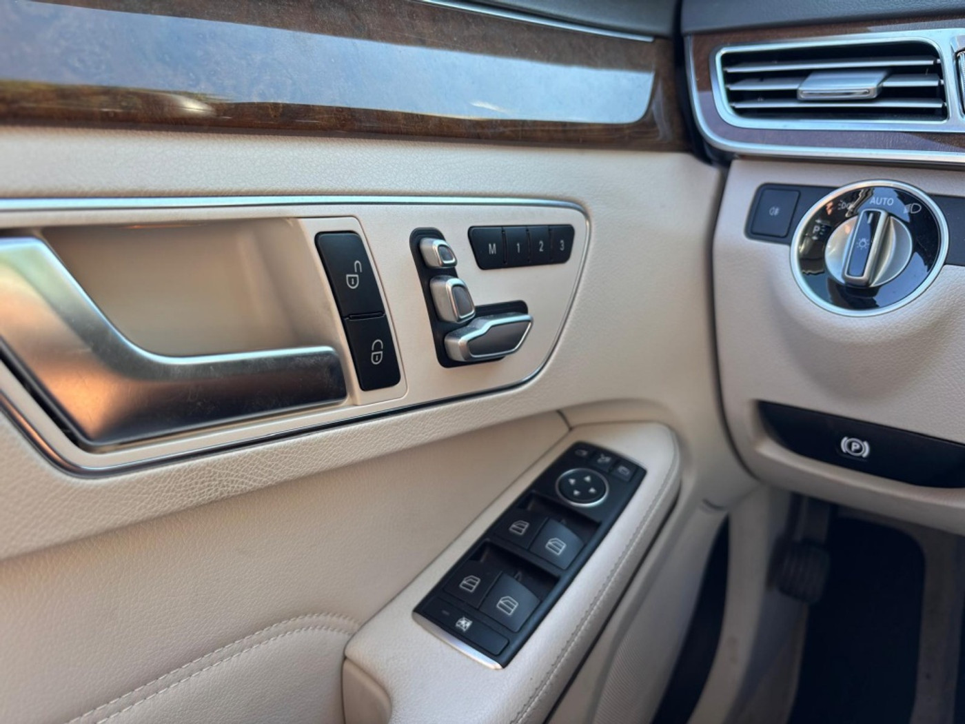 Foto van Mercedes-Benz E 350 Bluetec