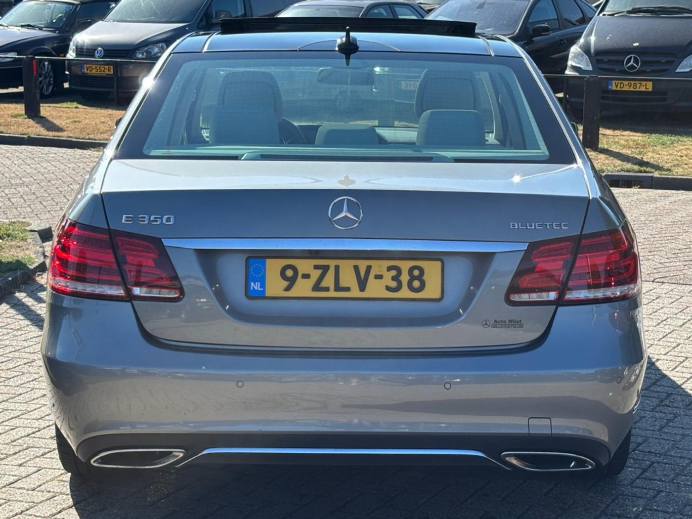 Foto van Mercedes-Benz E 350 Bluetec