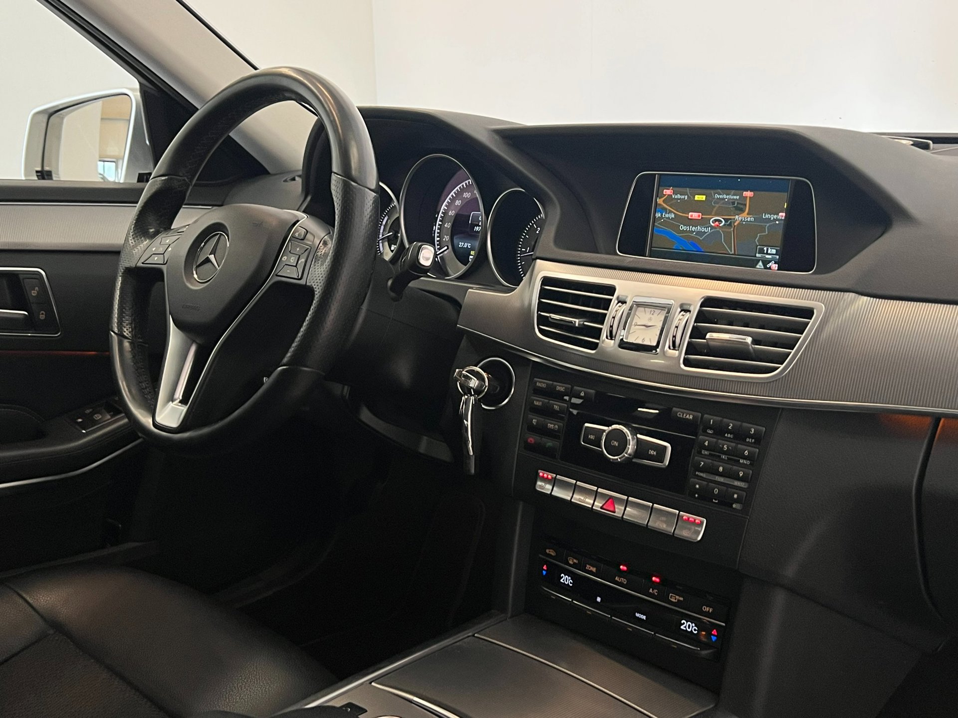 Foto van Mercedes-Benz E 300 Bluetec Hybrid
