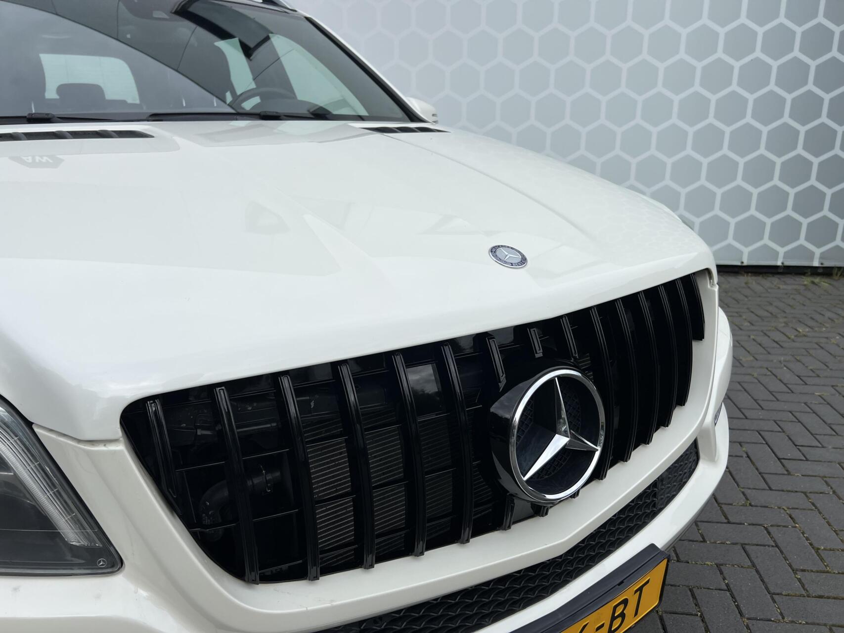 Foto van Mercedes-Benz GL 500