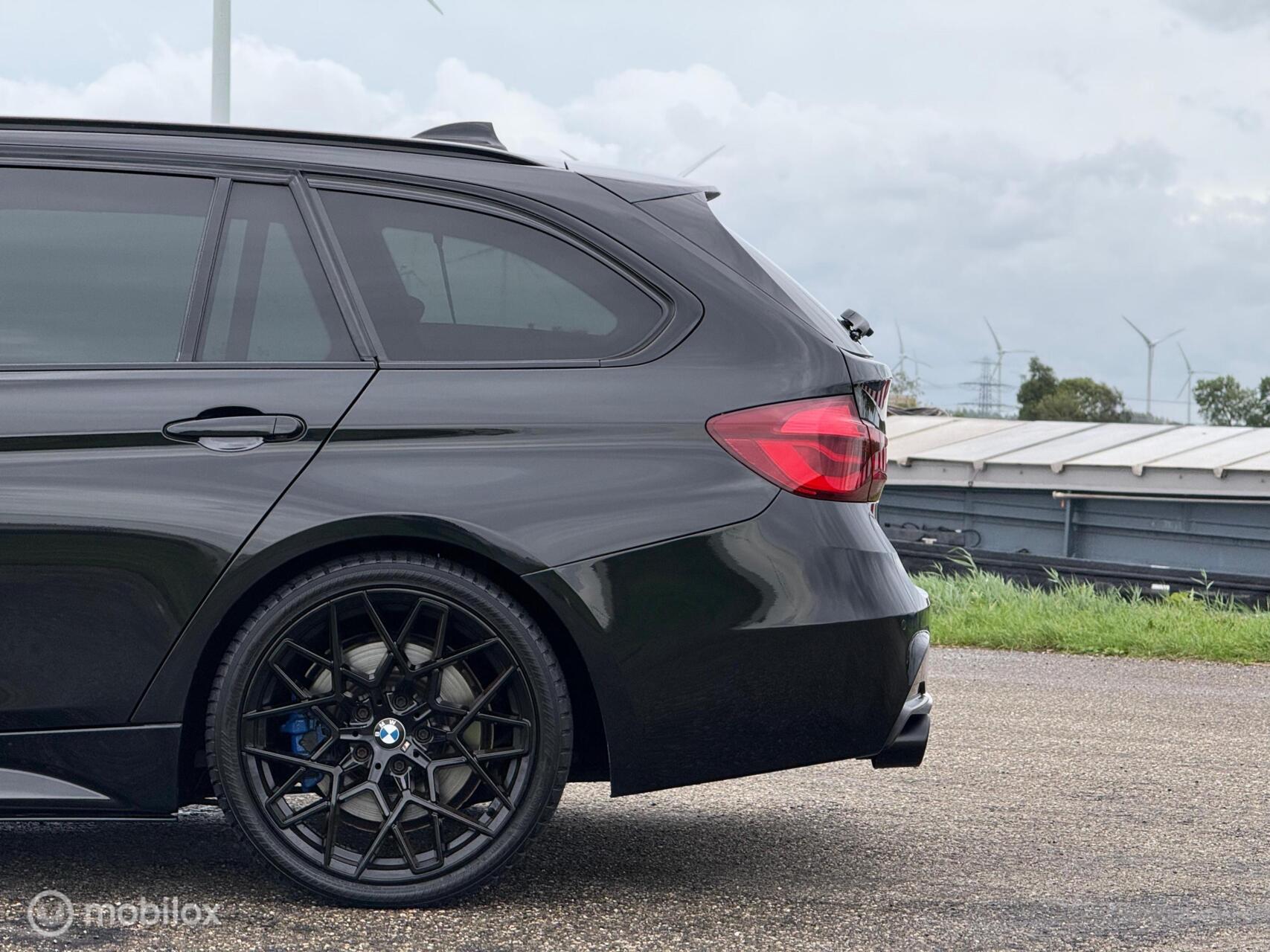 Foto van BMW 335i xDrive