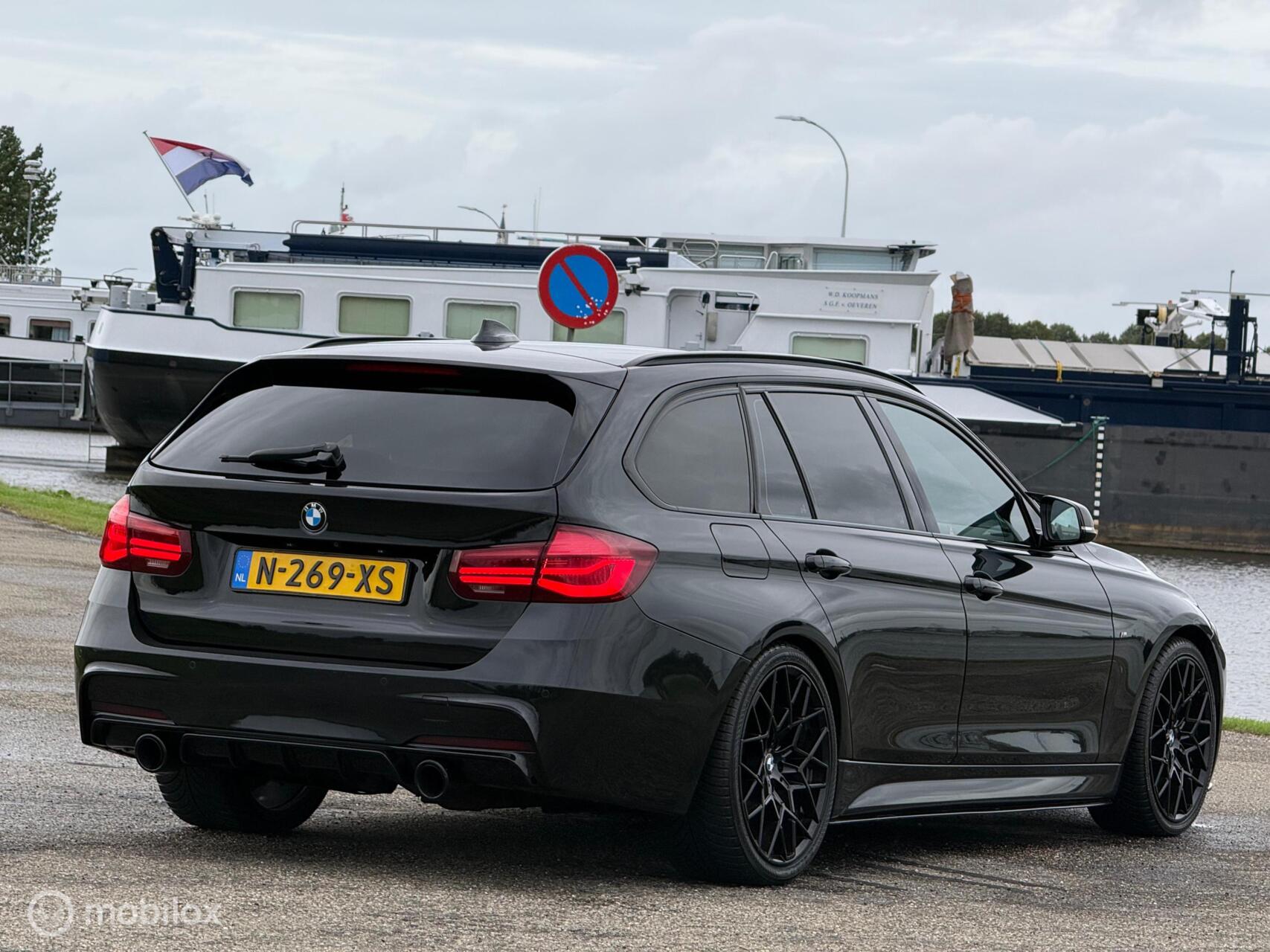 Foto van BMW 335i xDrive
