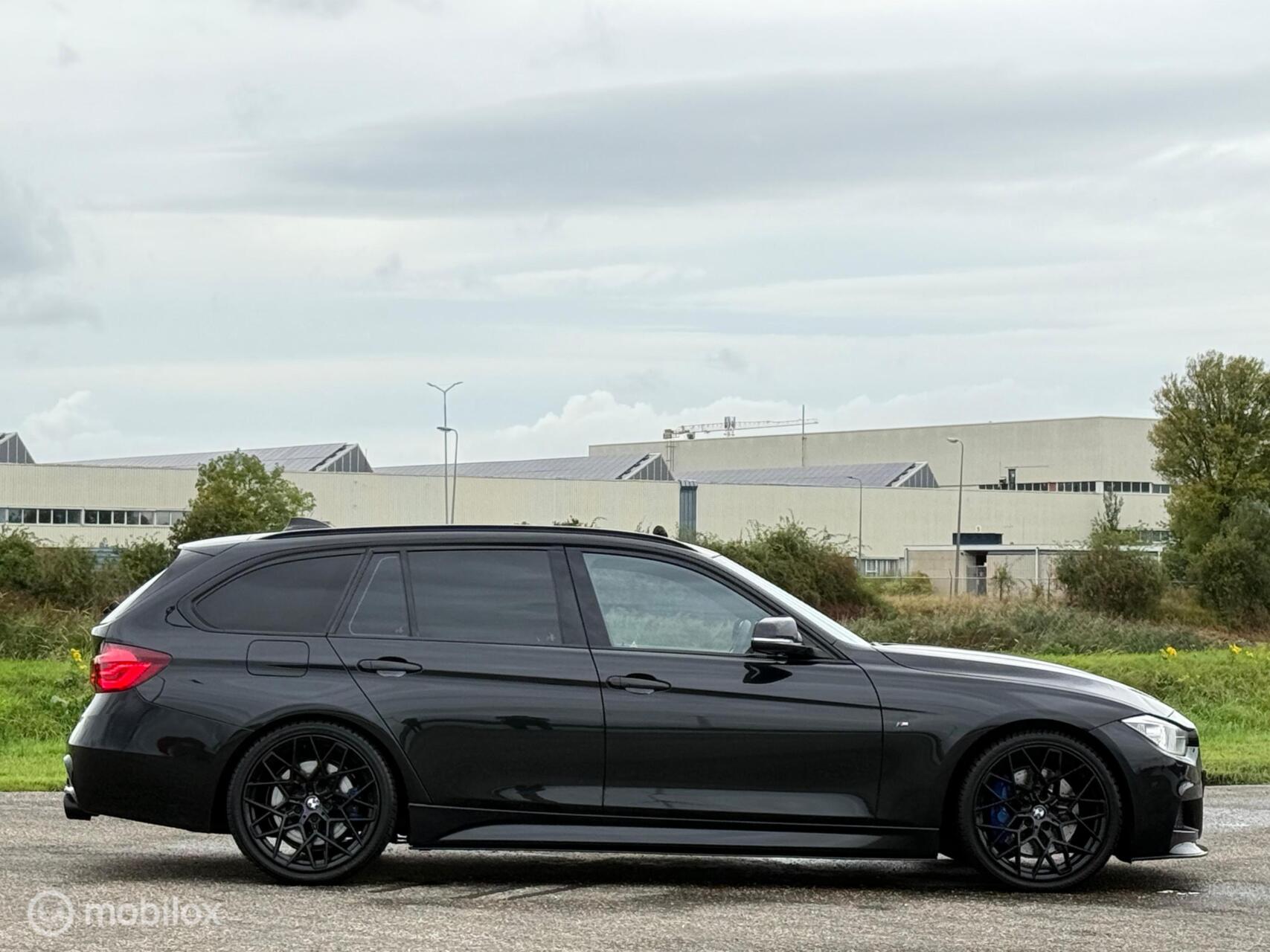 Foto van BMW 335i xDrive