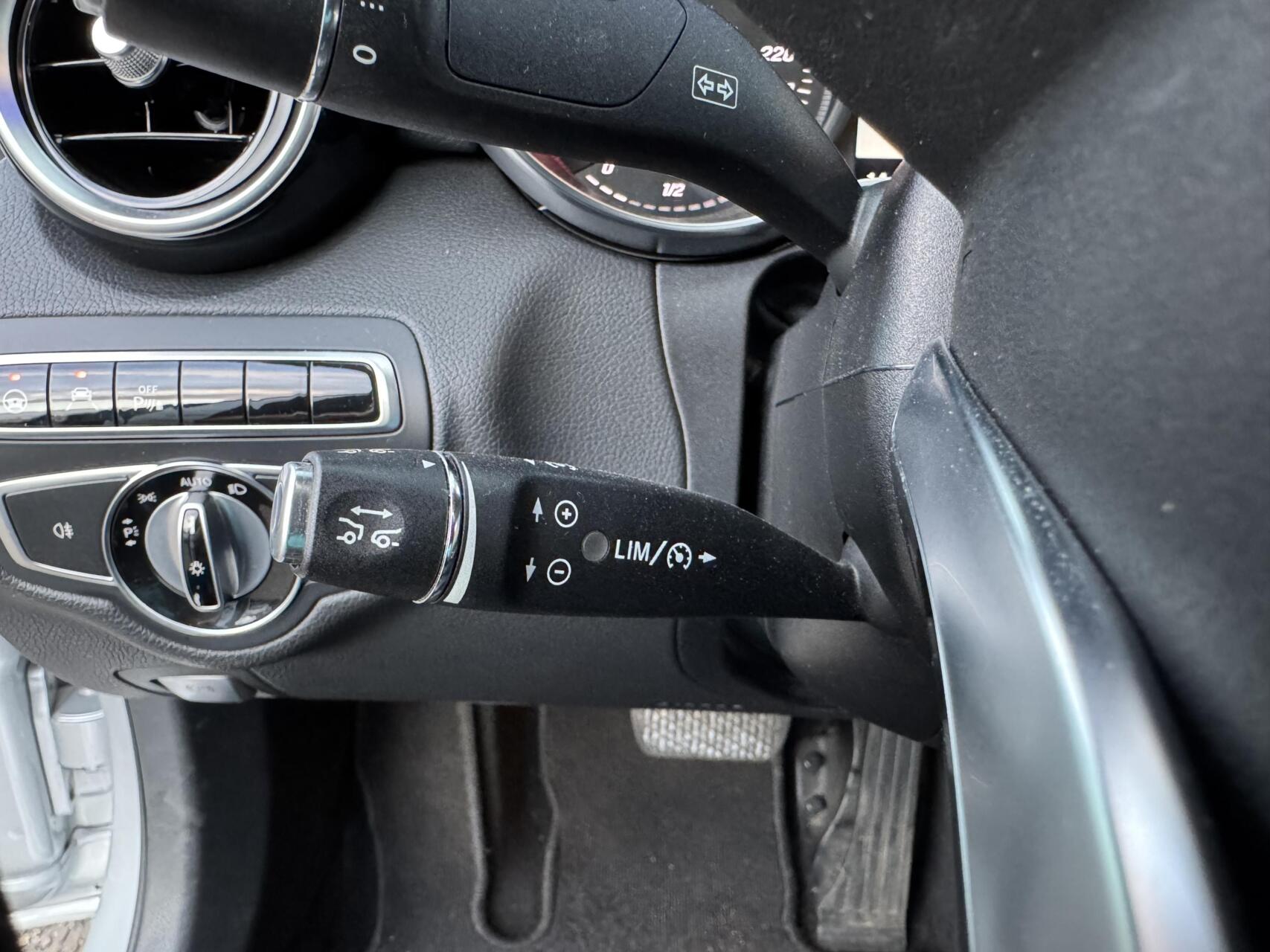 Foto van Mercedes-Benz C 200