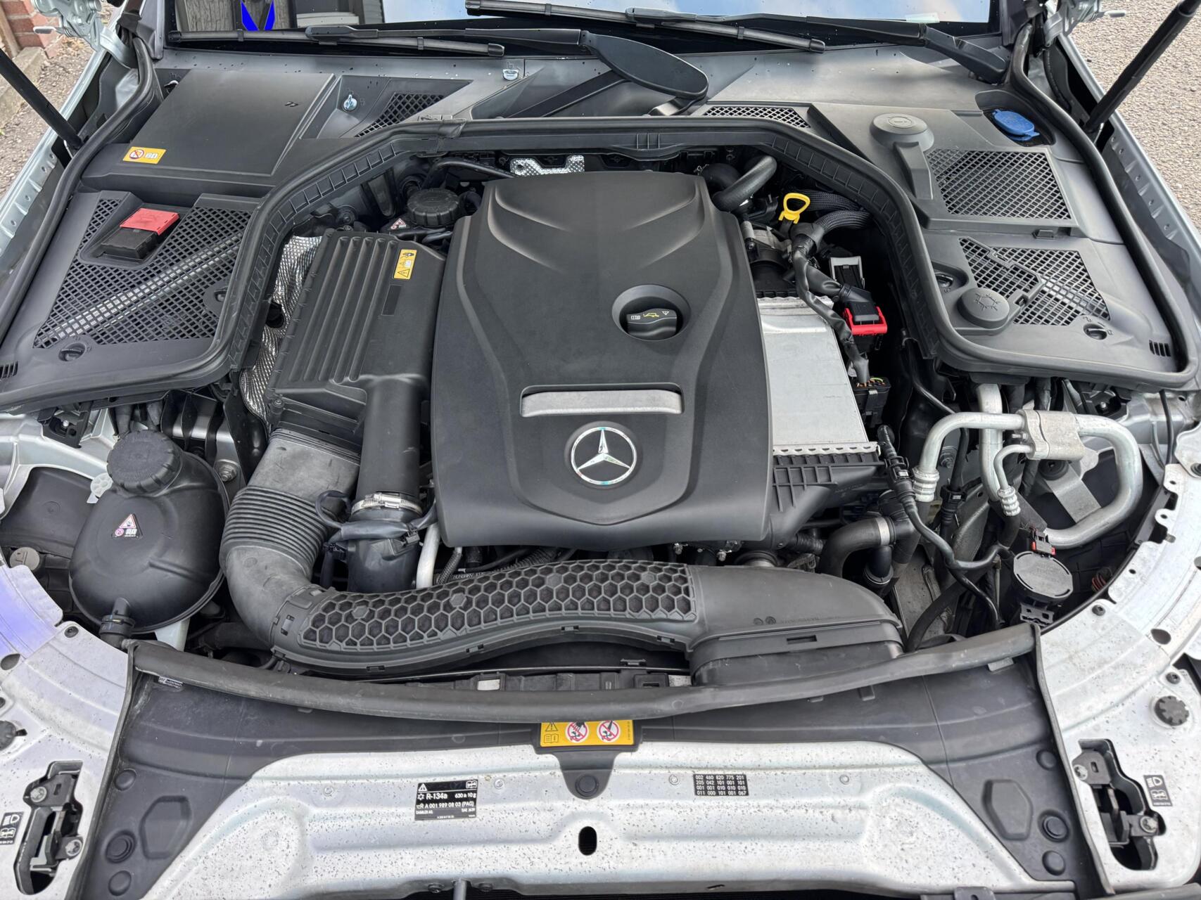 Foto van Mercedes-Benz C 200