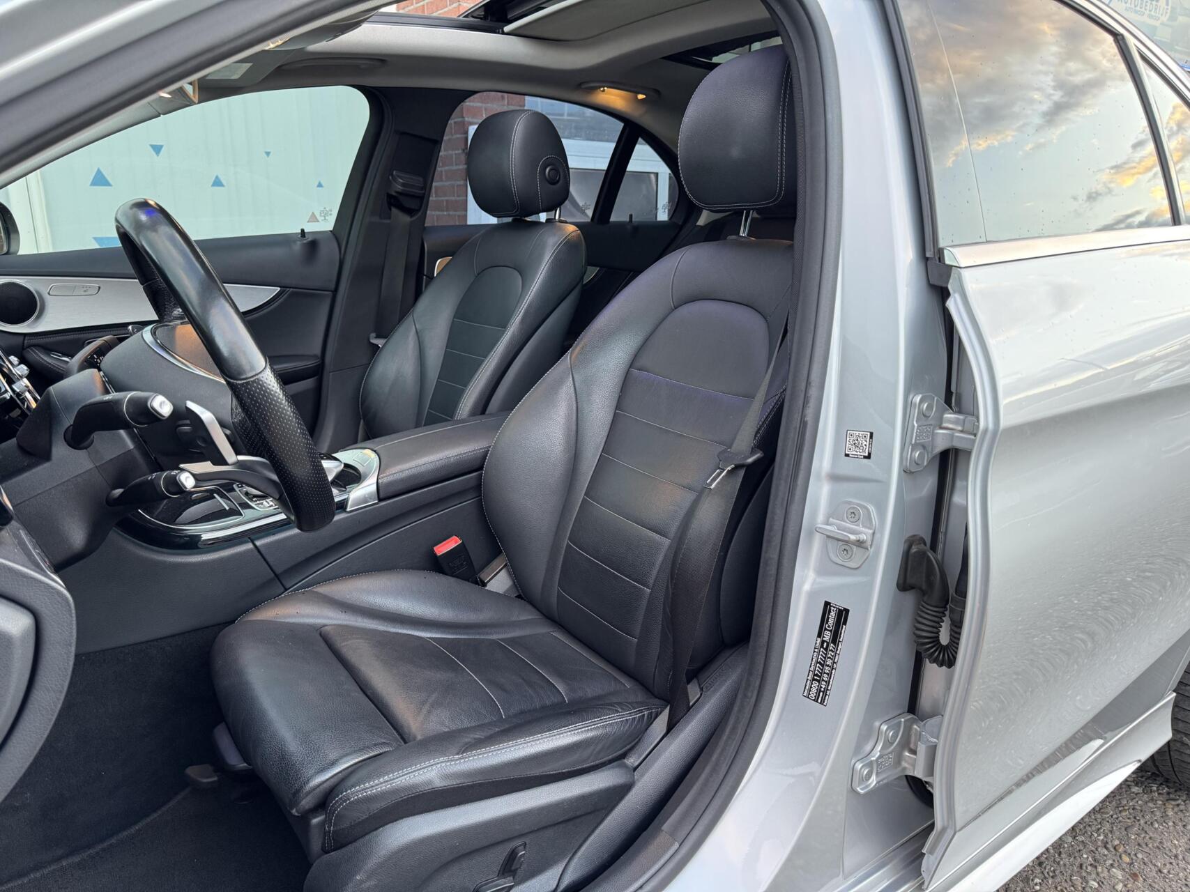 Foto van Mercedes-Benz C 200