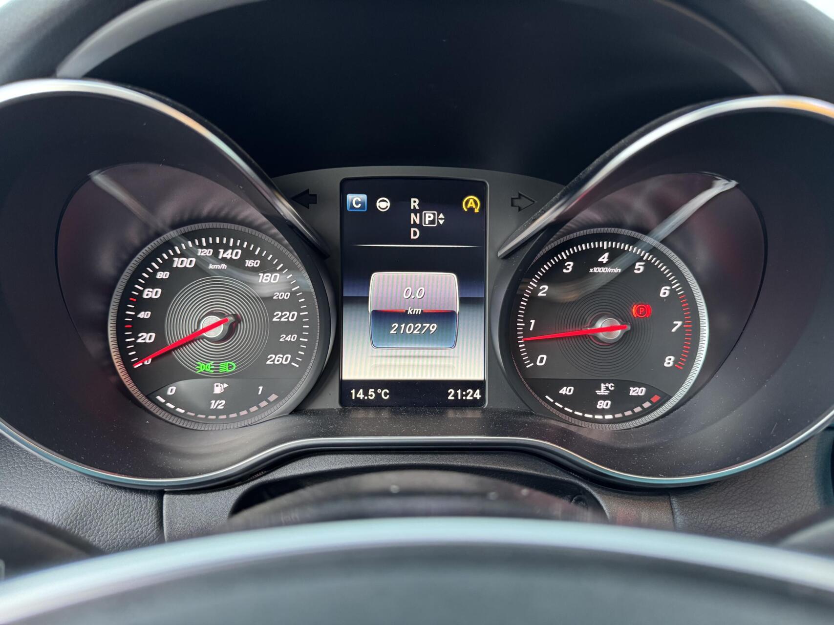 Foto van Mercedes-Benz C 200