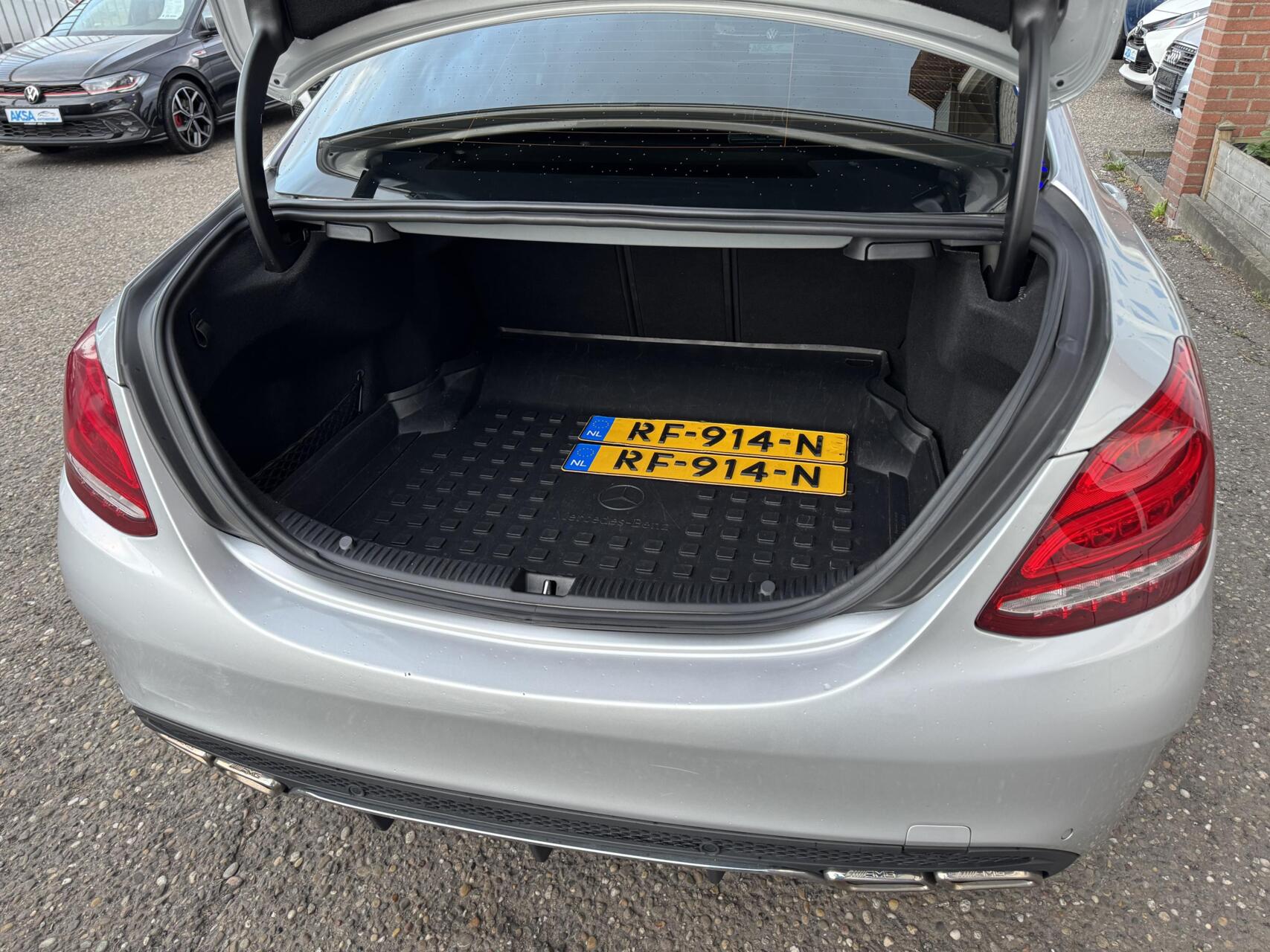 Foto van Mercedes-Benz C 200