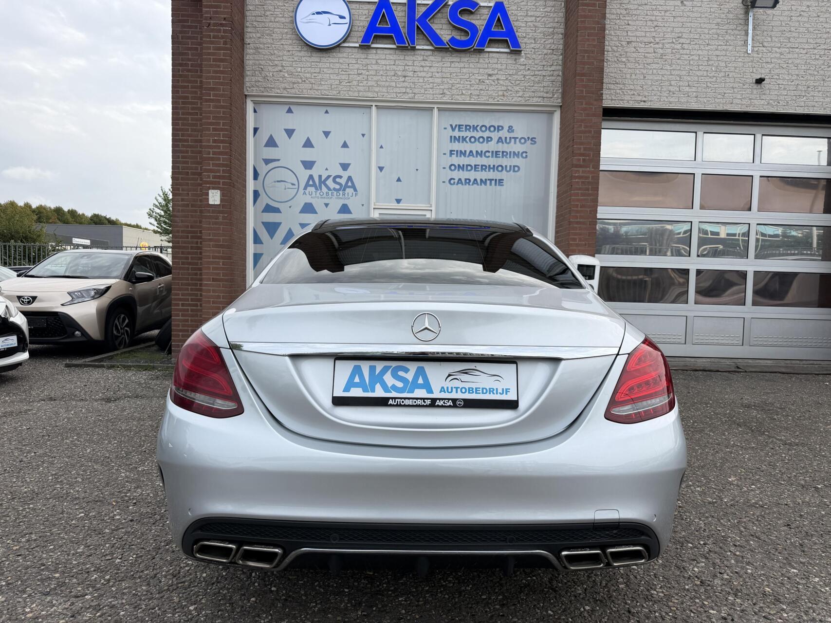 Foto van Mercedes-Benz C 200