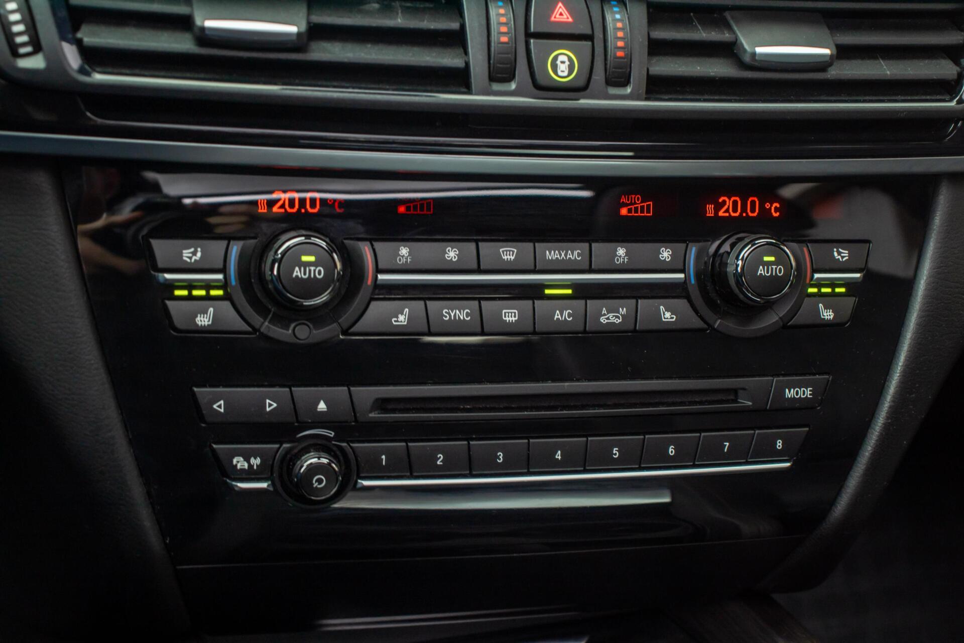 Foto van BMW X5 Xdrive40d