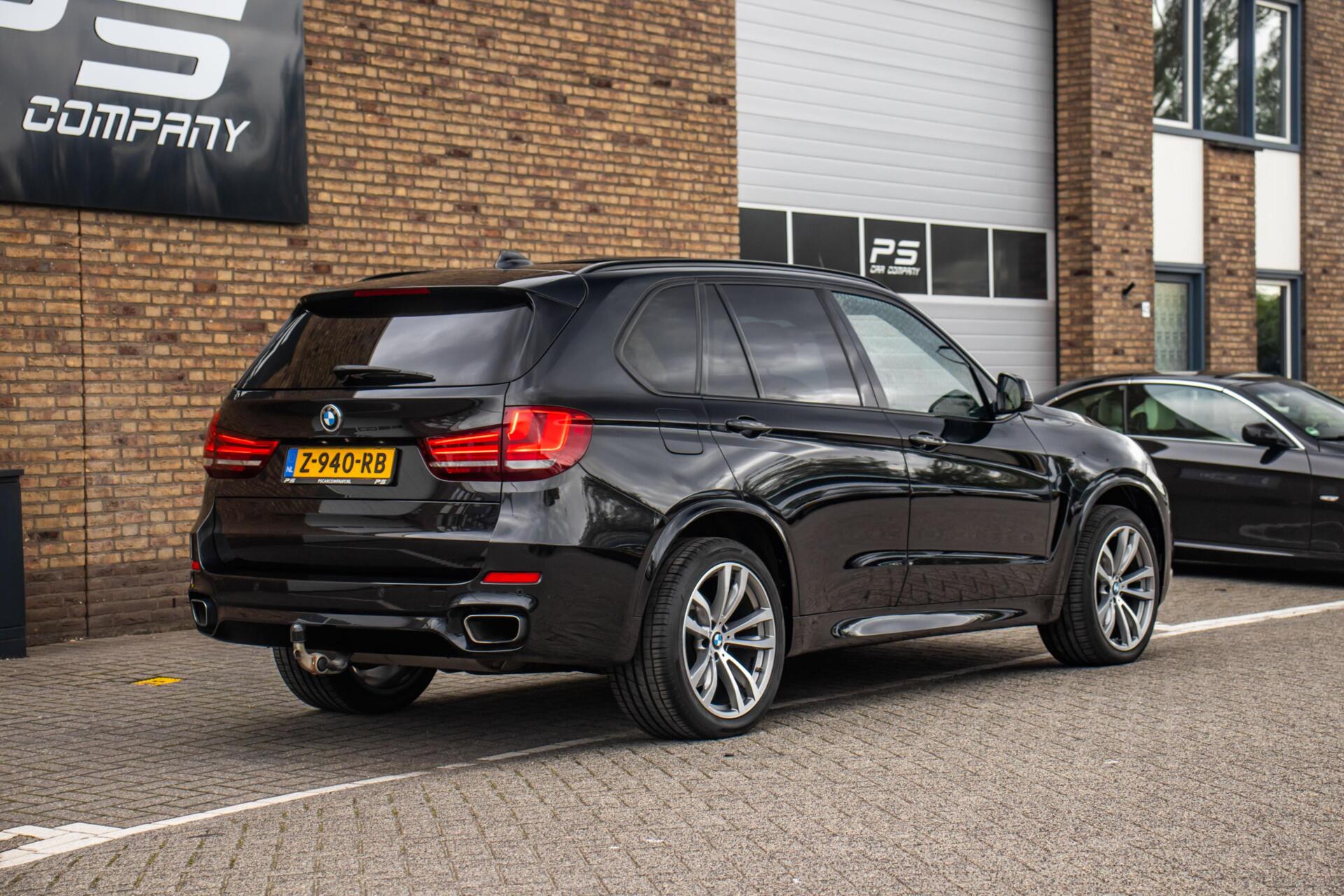 Foto van BMW X5 Xdrive40d