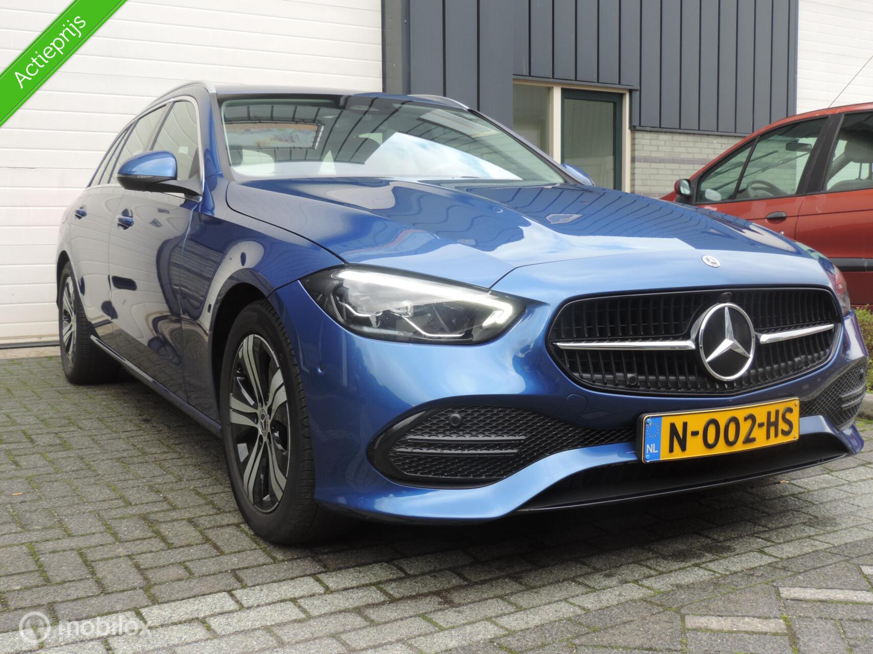 Foto van Mercedes-Benz C 200