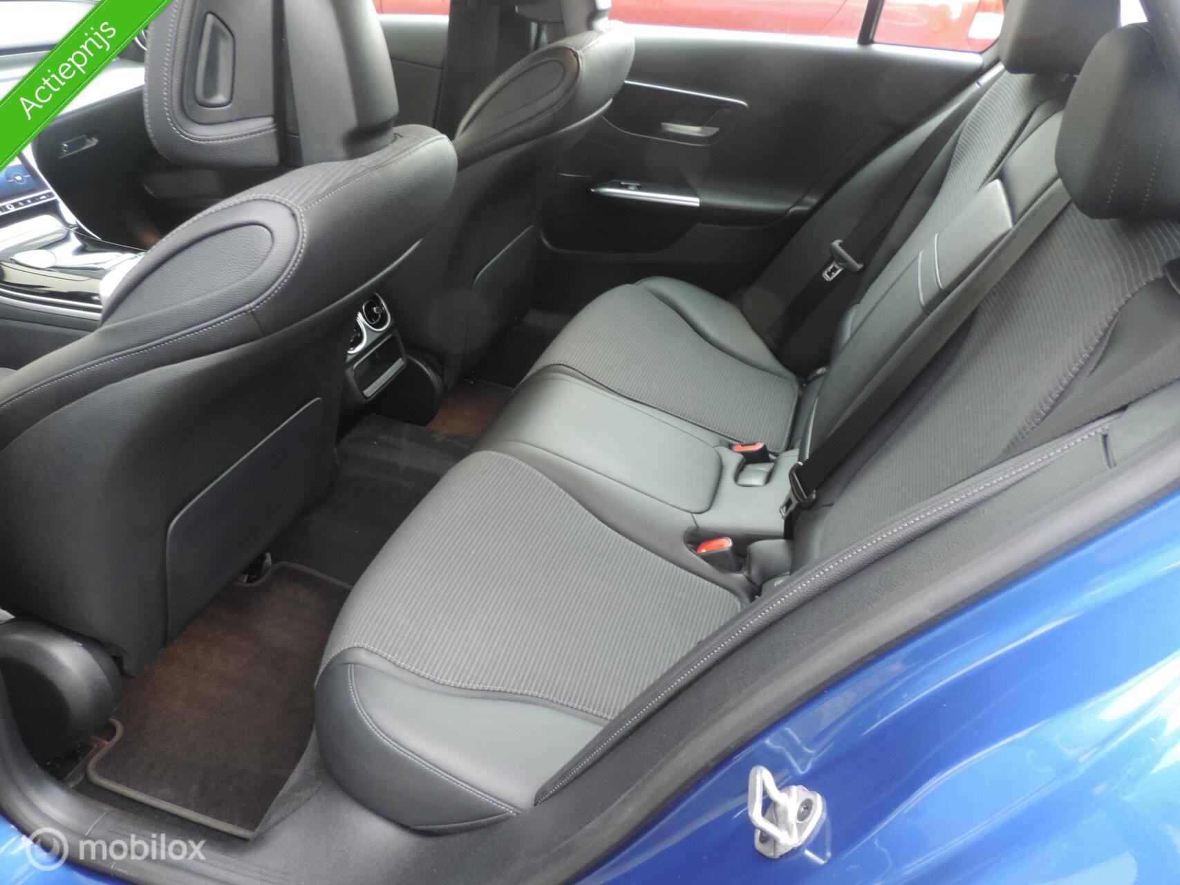 Foto van Mercedes-Benz C 200