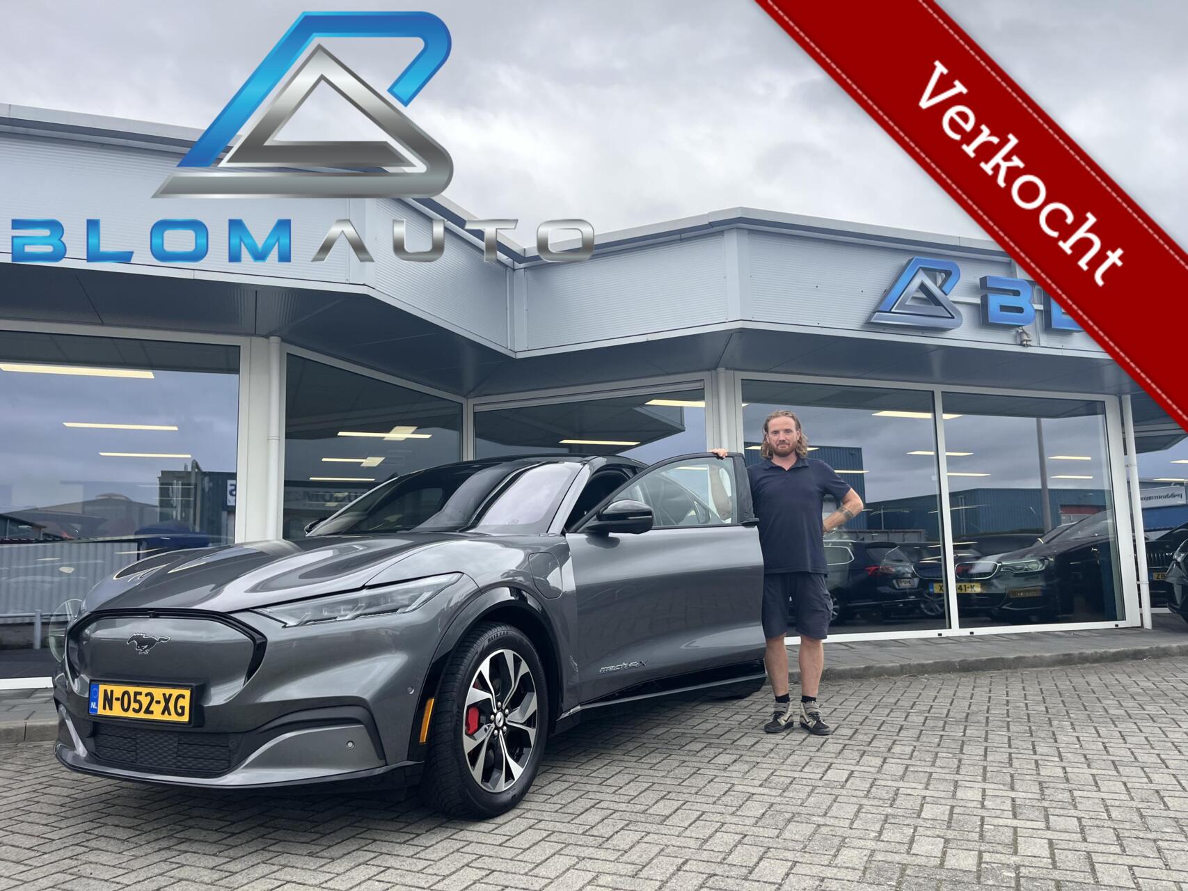 Ford Mustang Mach-e 338PK AWD 98 kWh PANO+TREKHAAK+B&O SOH92 2021 - voorkant