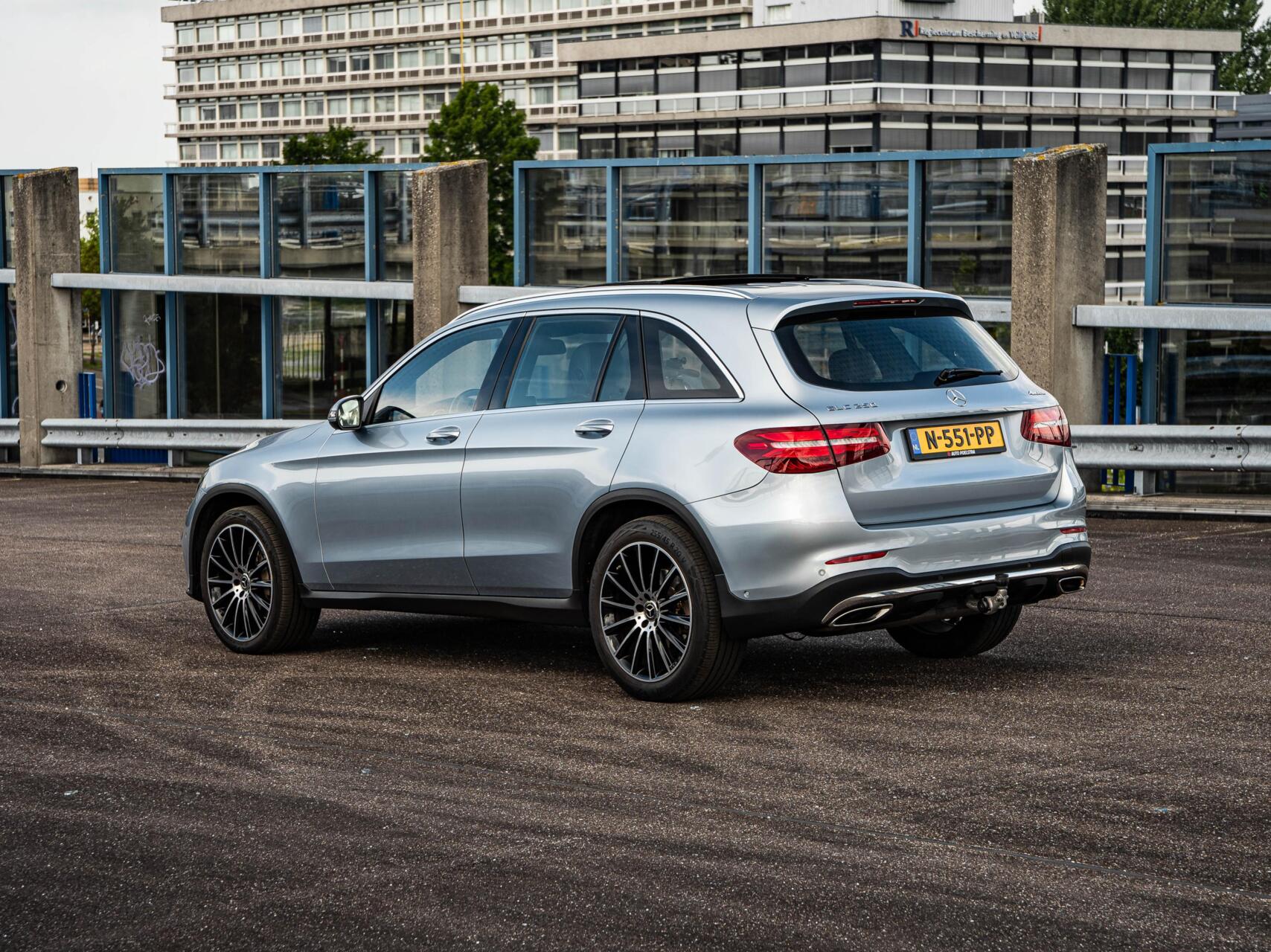 Foto van Mercedes-Benz GLC 250 4Matic