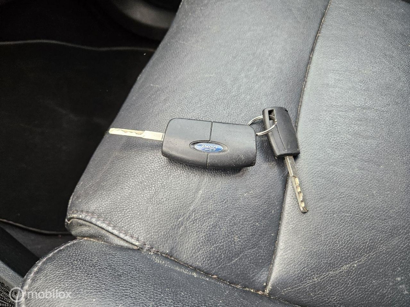 Foto van Ford S-max