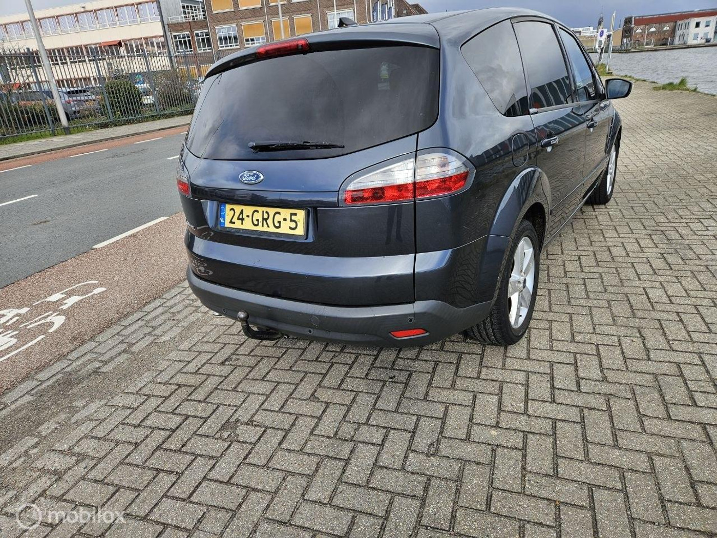Foto van Ford S-max