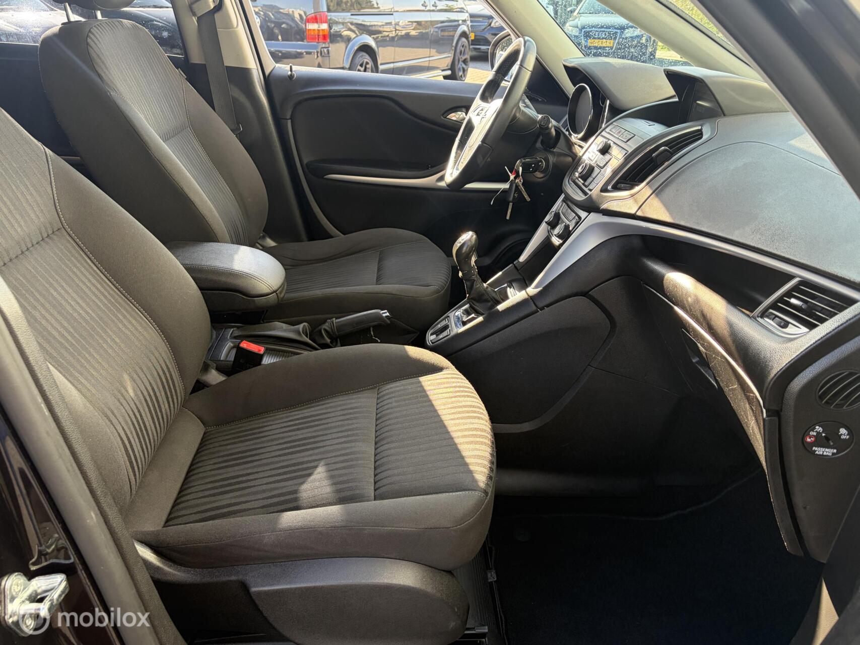Foto van Opel Zafira Tourer