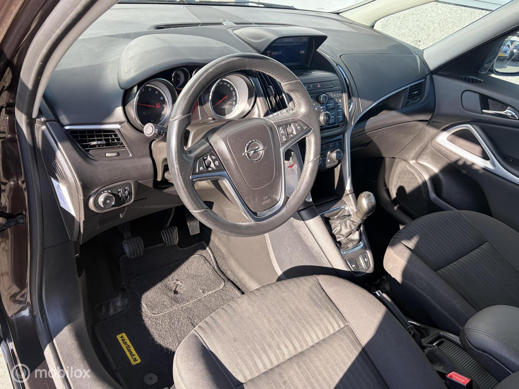 Foto van Opel Zafira Tourer