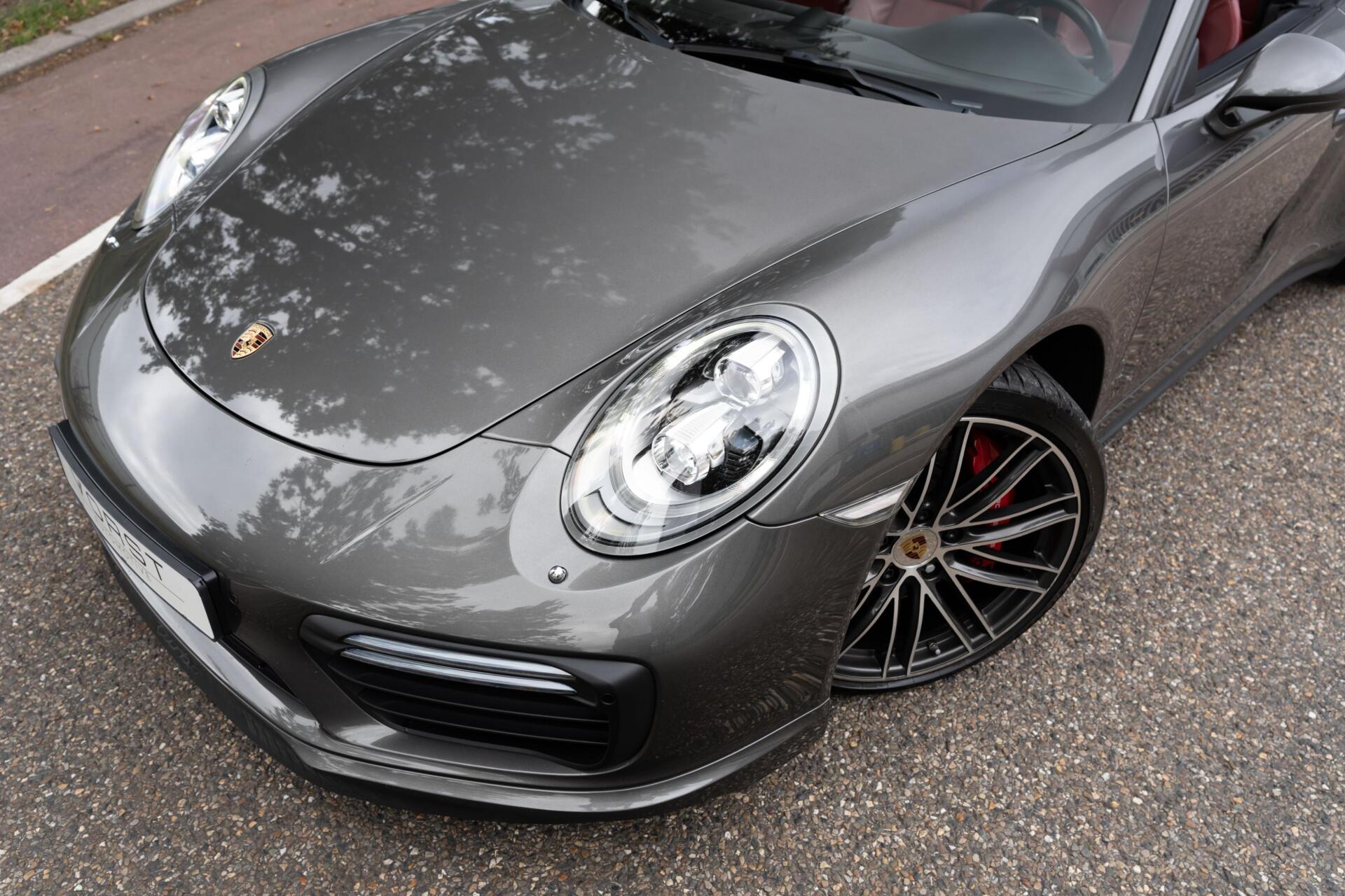 Foto van Porsche 911 Turbo