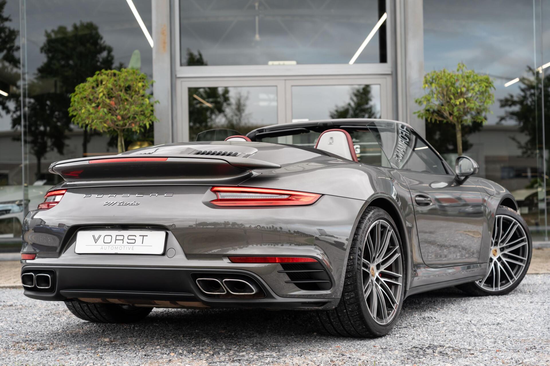 Foto van Porsche 911 Turbo