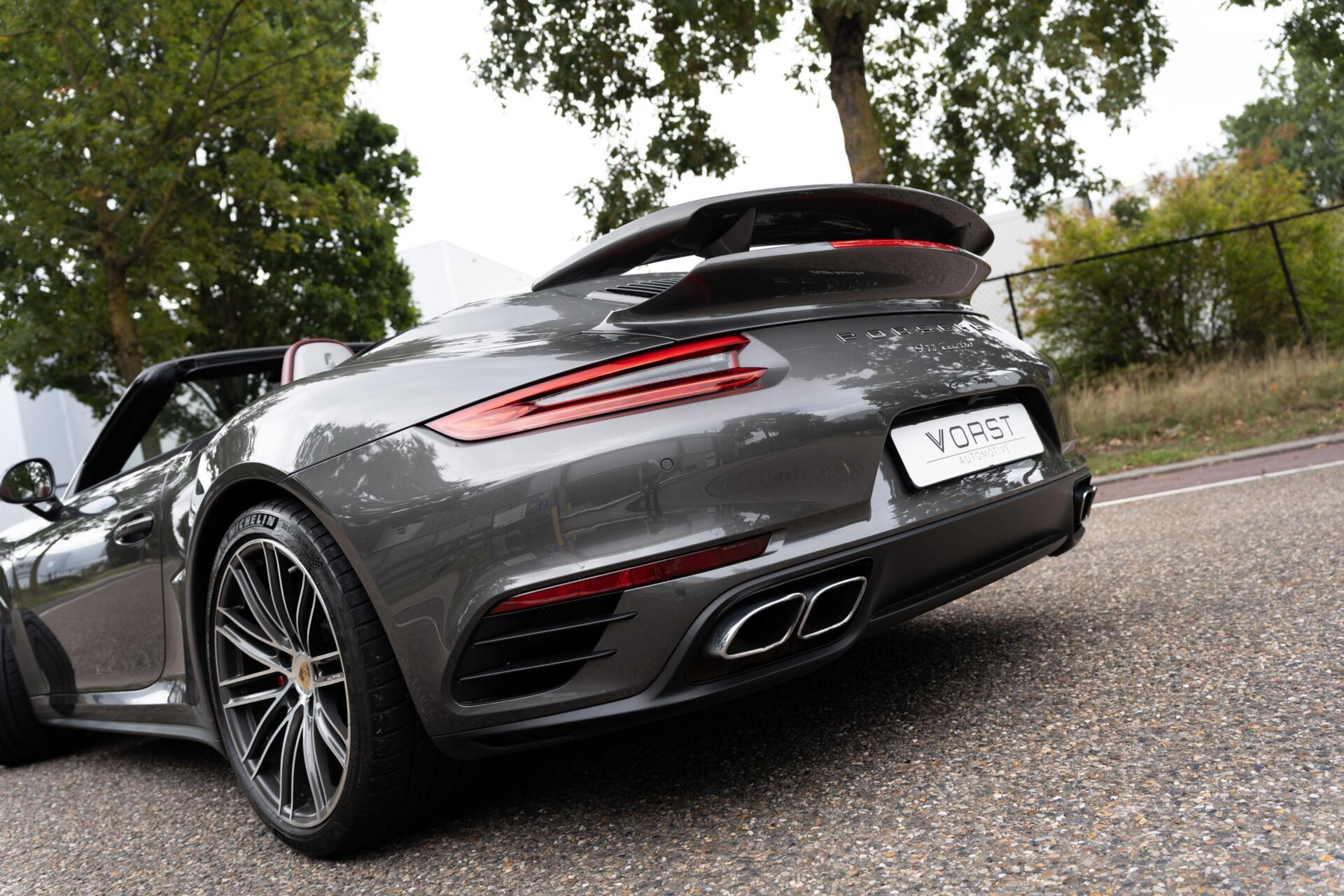 Foto van Porsche 911 Turbo