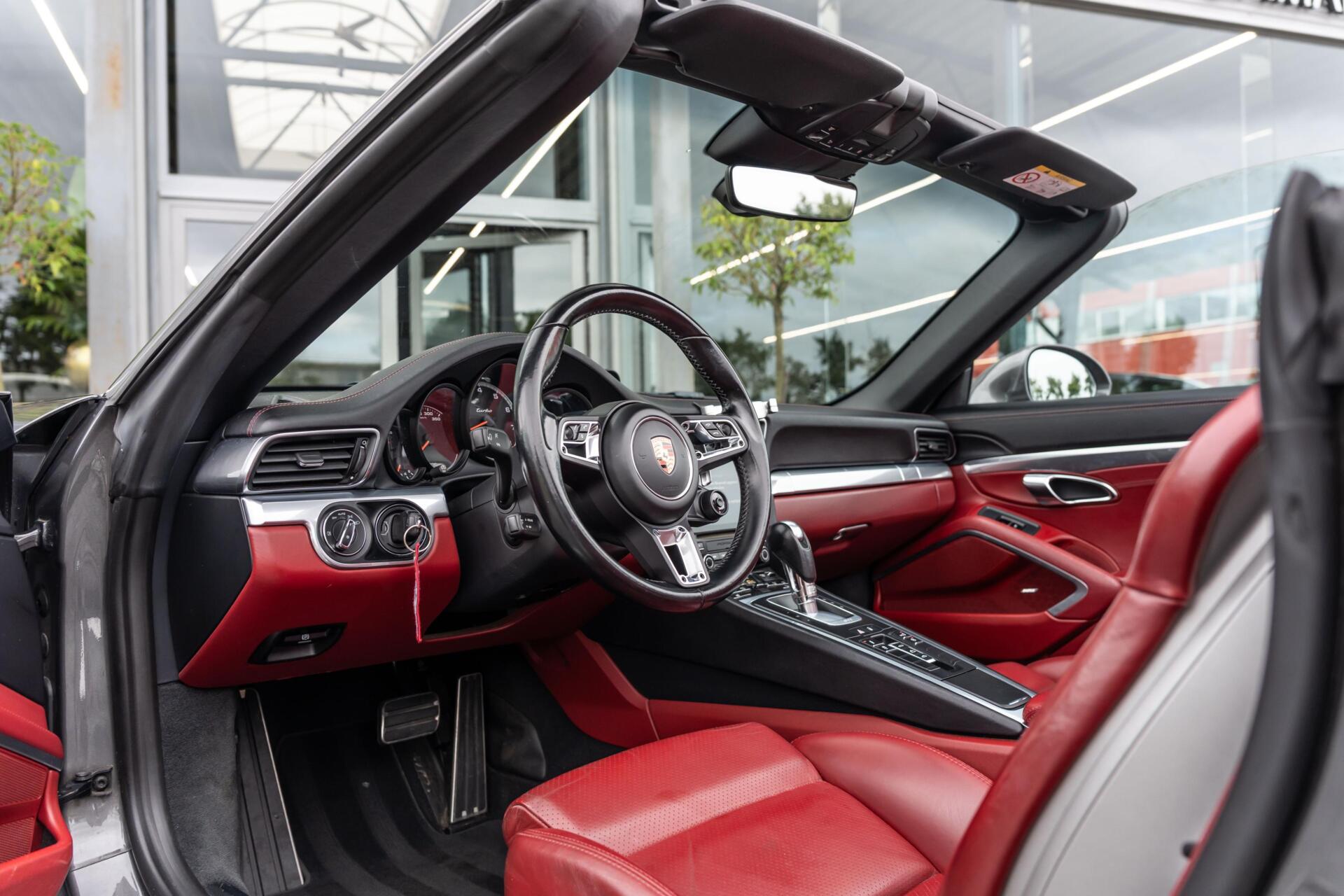 Foto van Porsche 911 Turbo