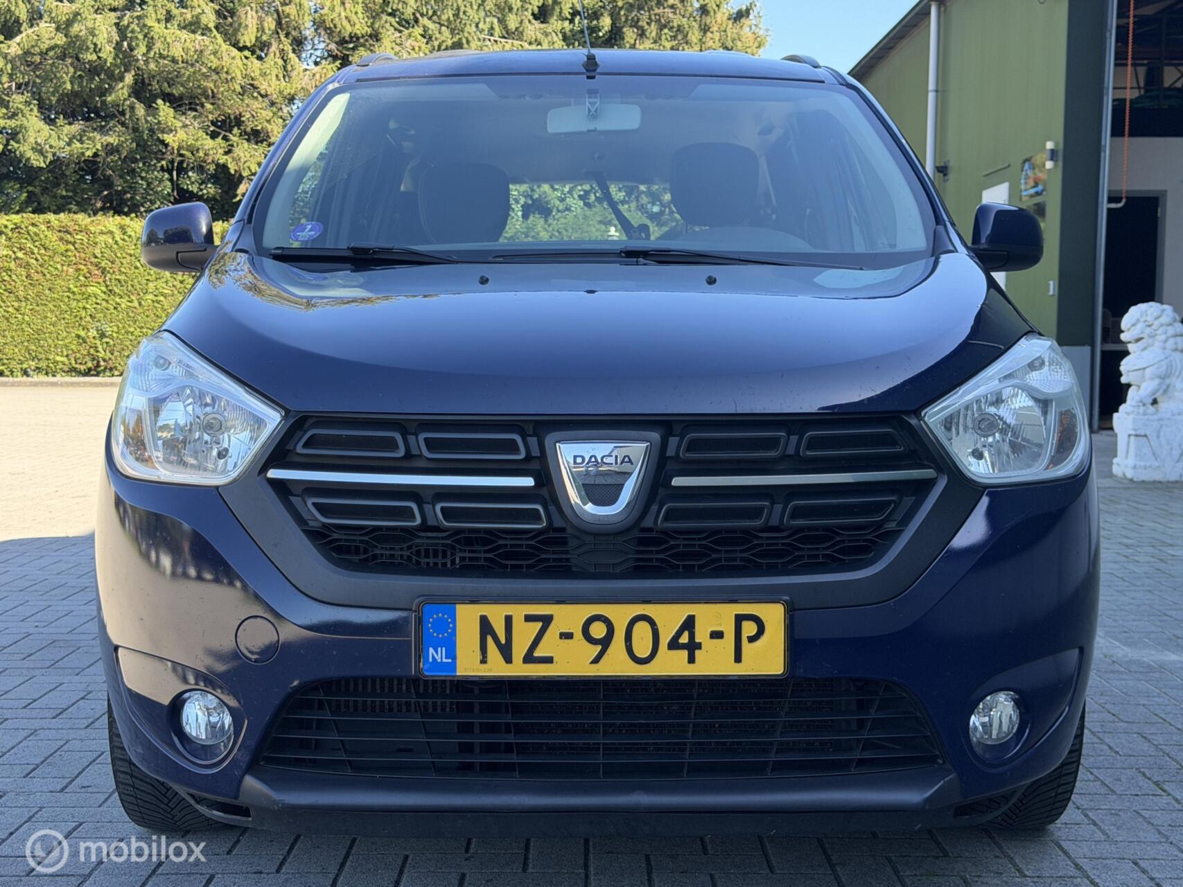 Foto van Dacia Lodgy