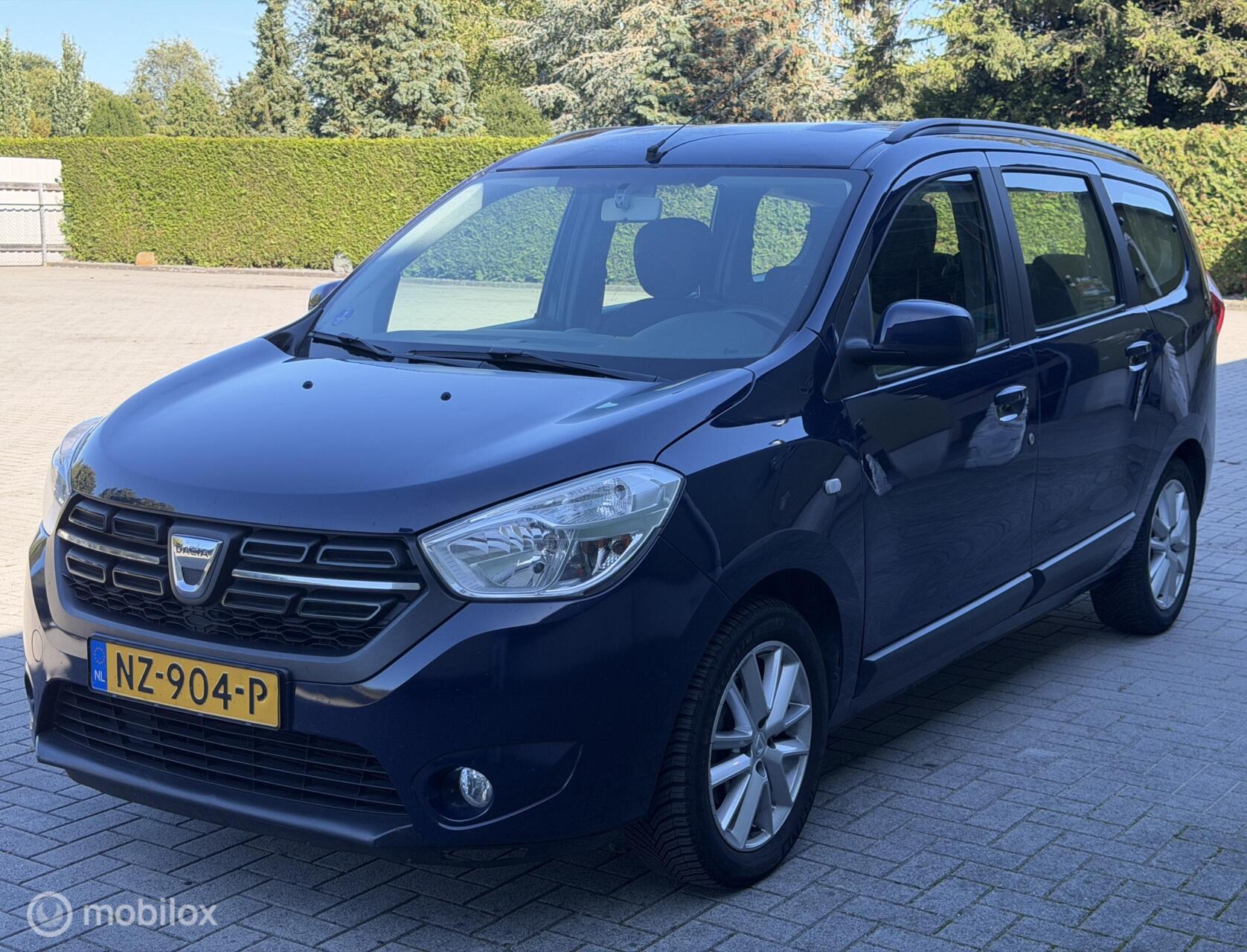 Foto van Dacia Lodgy