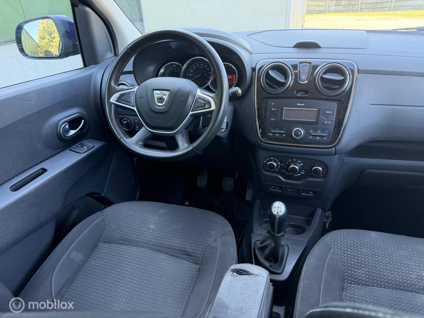 Foto van Dacia Lodgy