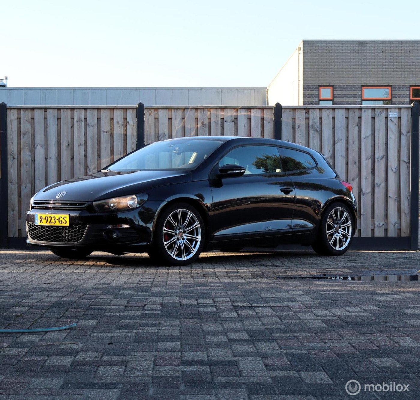 Volkswagen Scirocco 1.4 TSI 2010 - voorkant