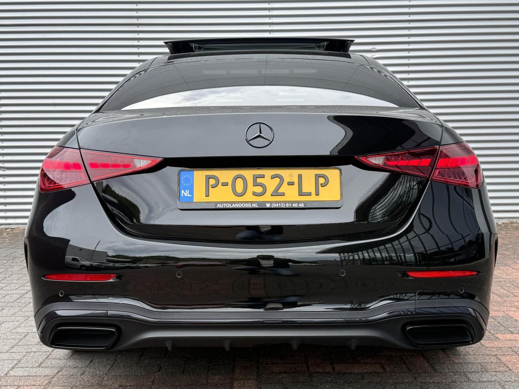 Foto van Mercedes-Benz C 200