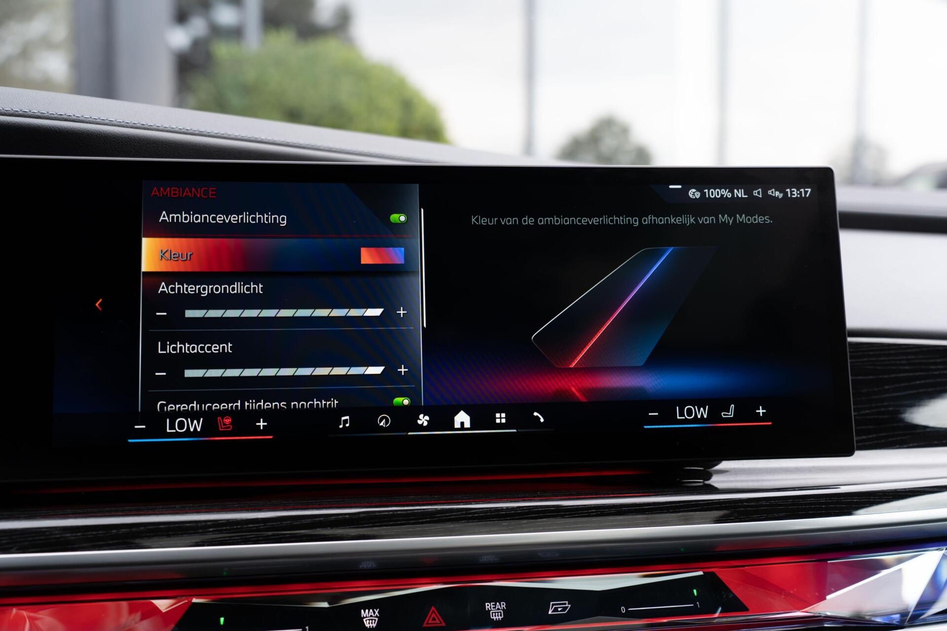 Foto van BMW 750e xDrive
