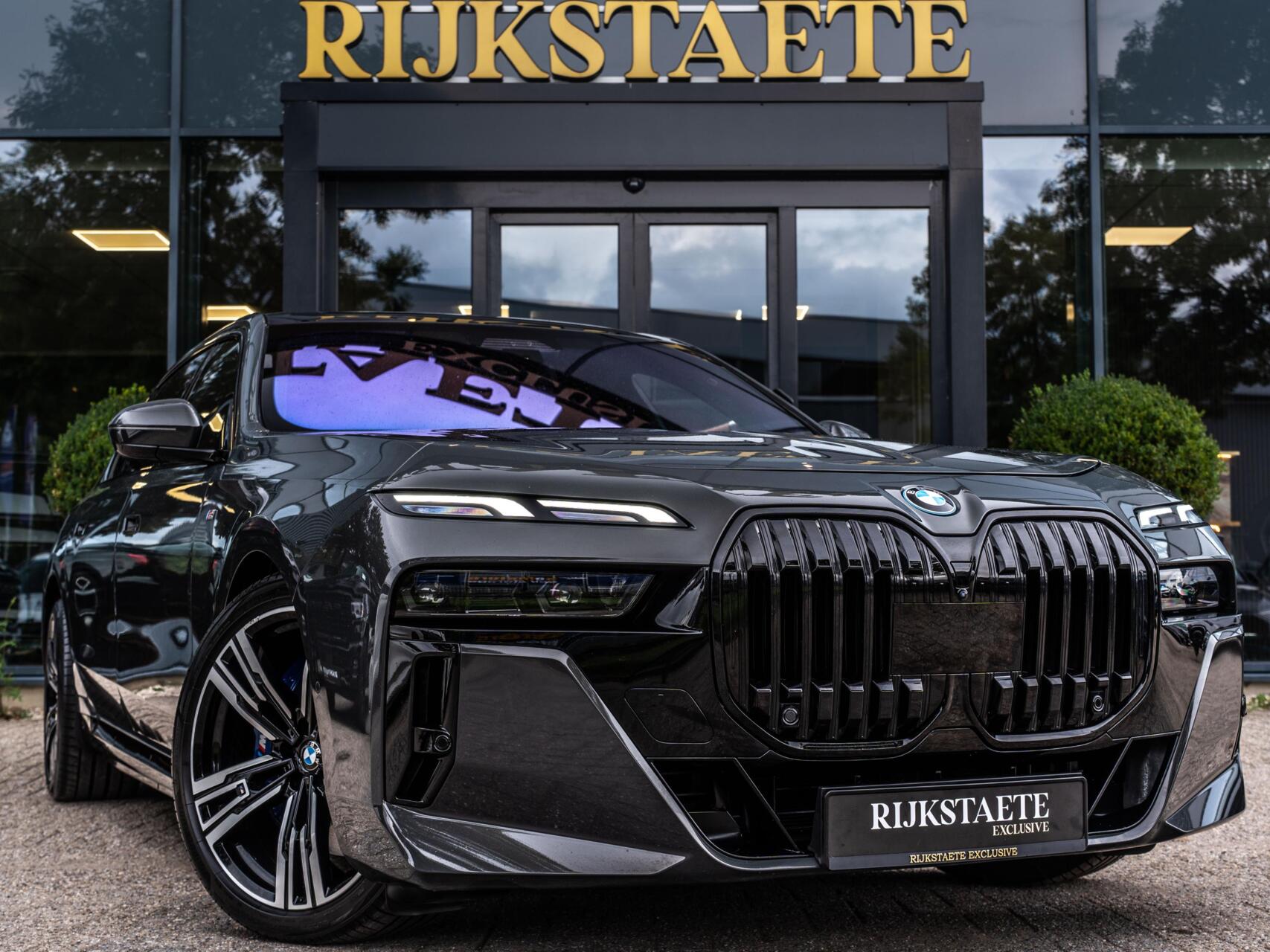 Foto van BMW 750e xDrive