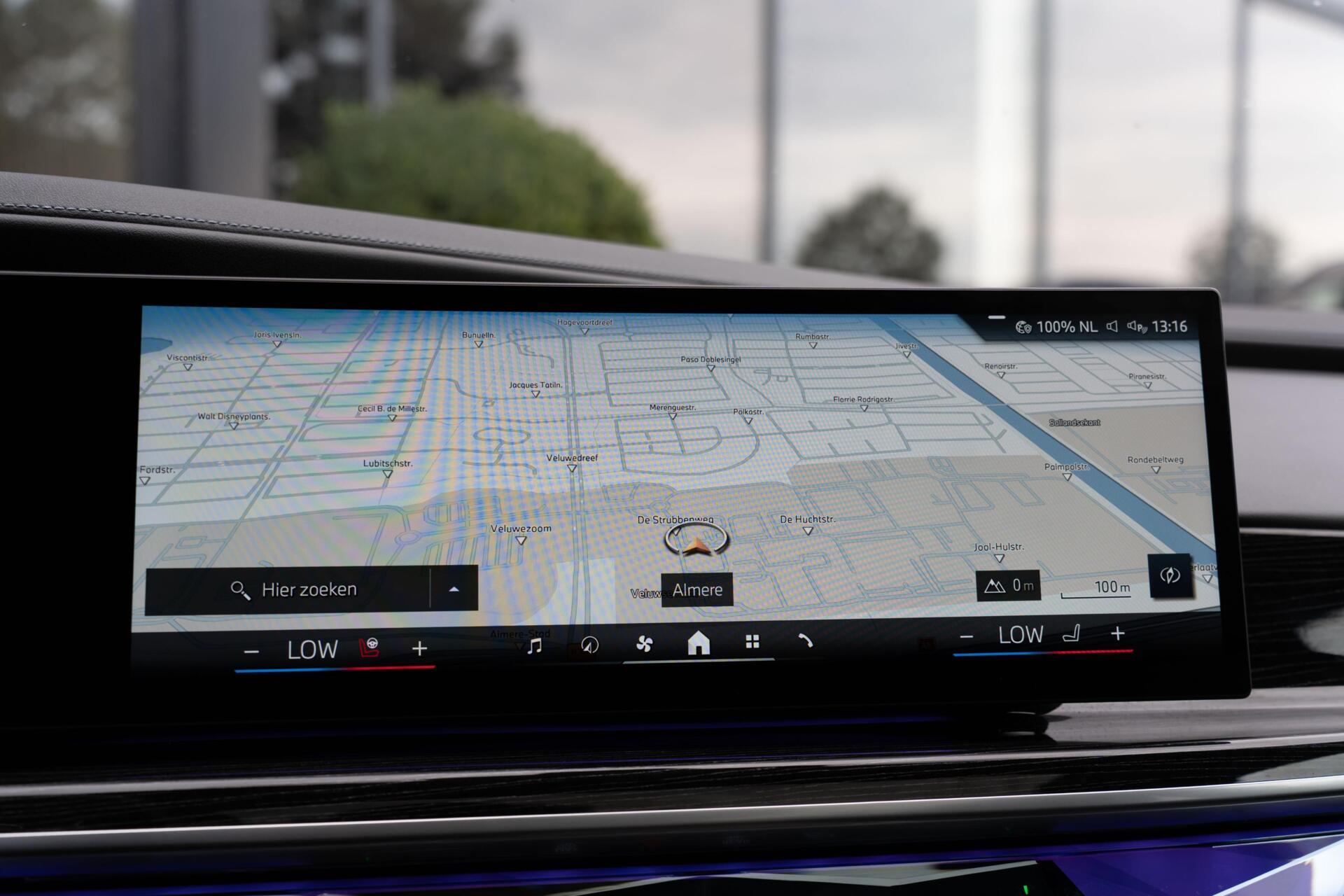 Foto van BMW 750e xDrive