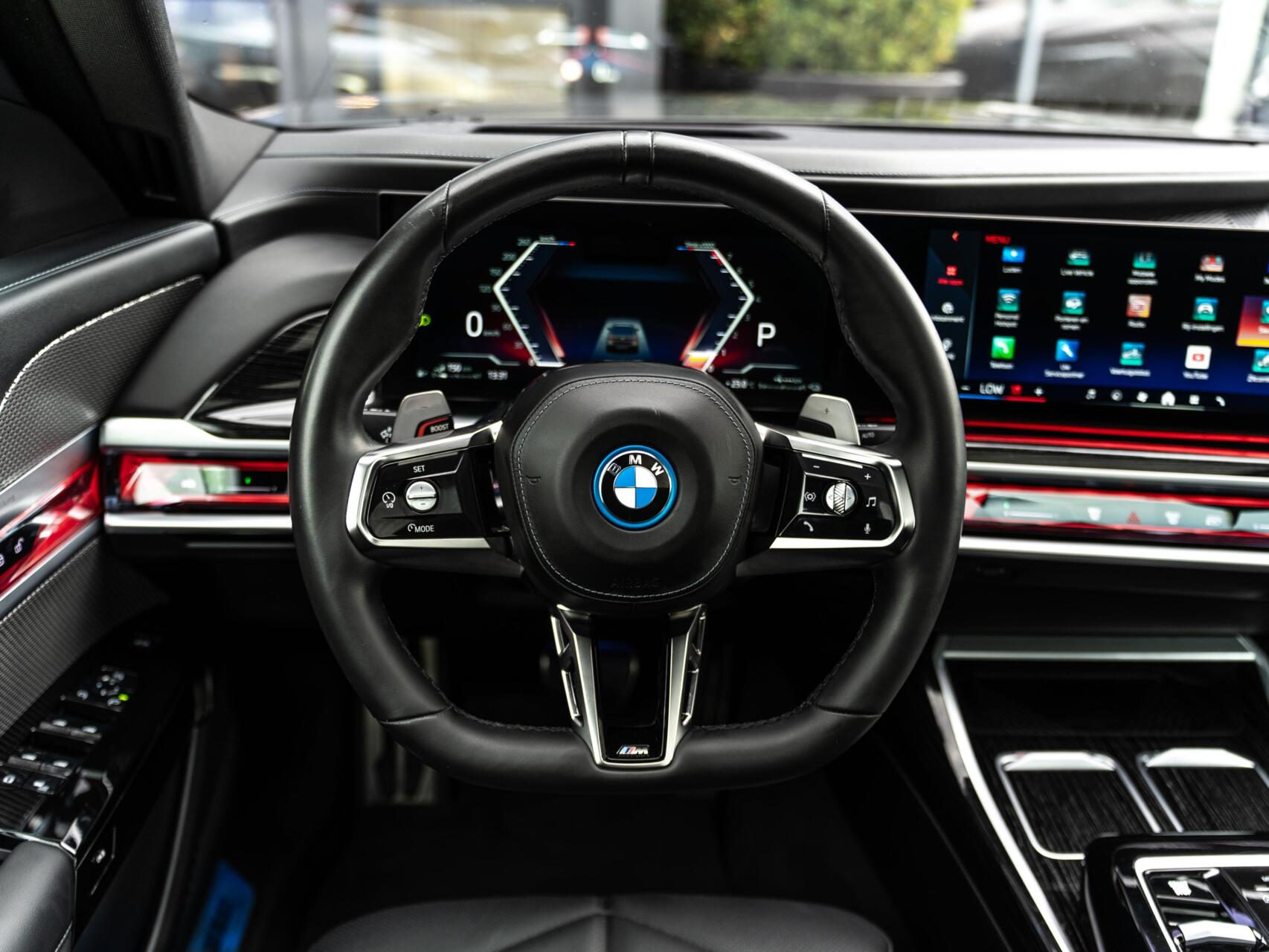 Foto van BMW 750e xDrive