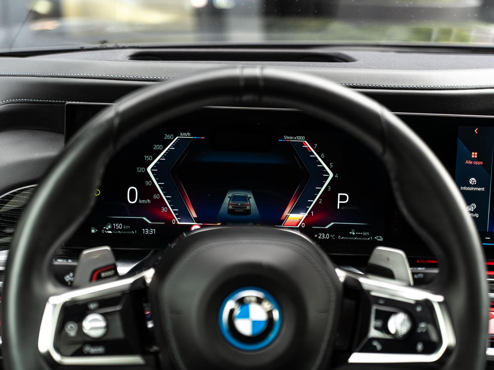 Foto van BMW 750e xDrive
