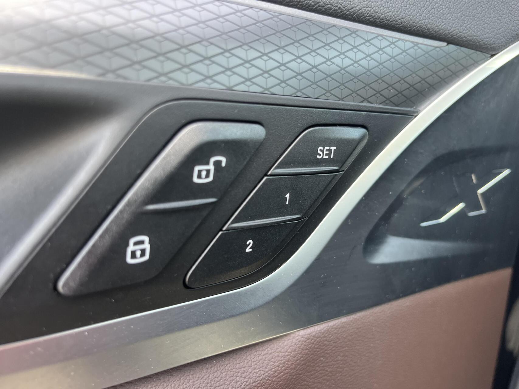Foto van BMW Ix3