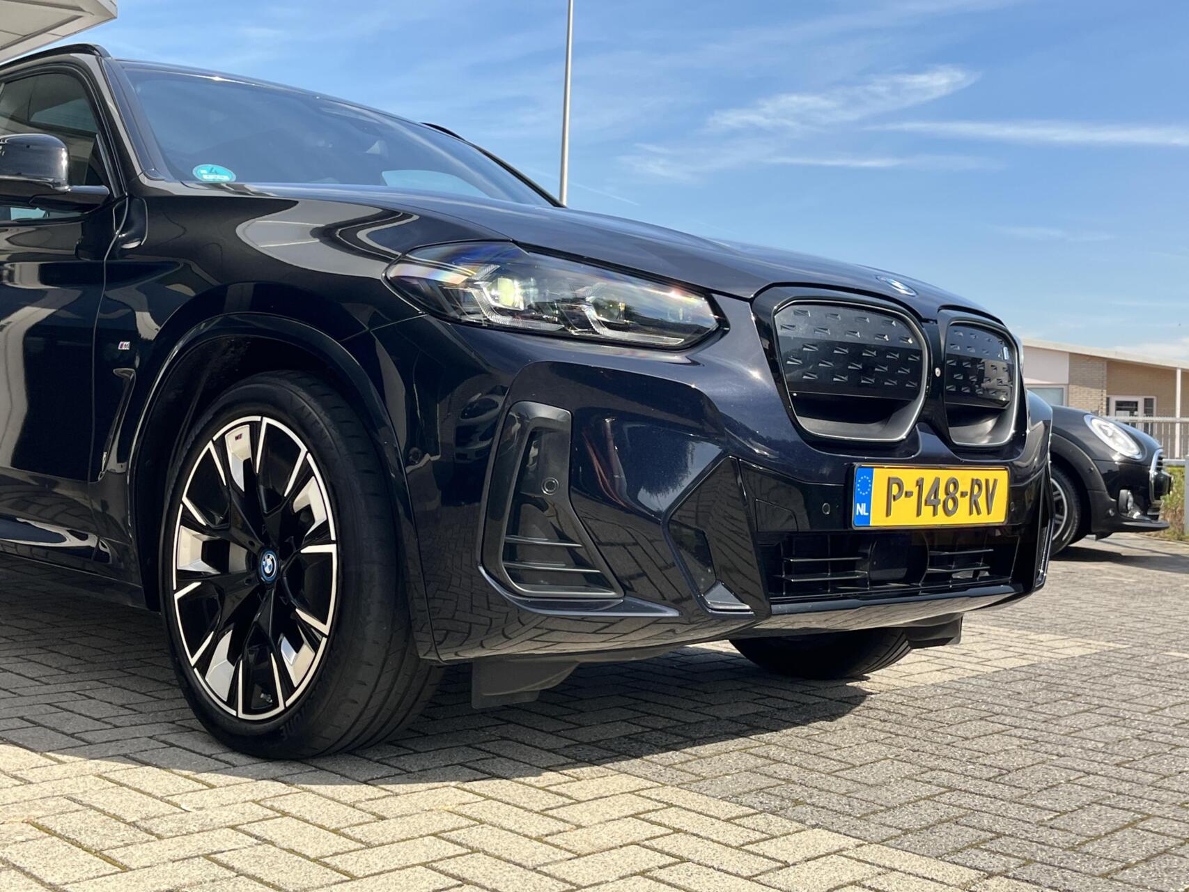 Foto van BMW Ix3
