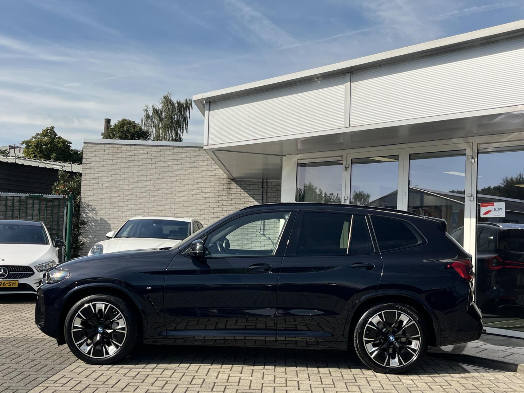 Foto van BMW Ix3
