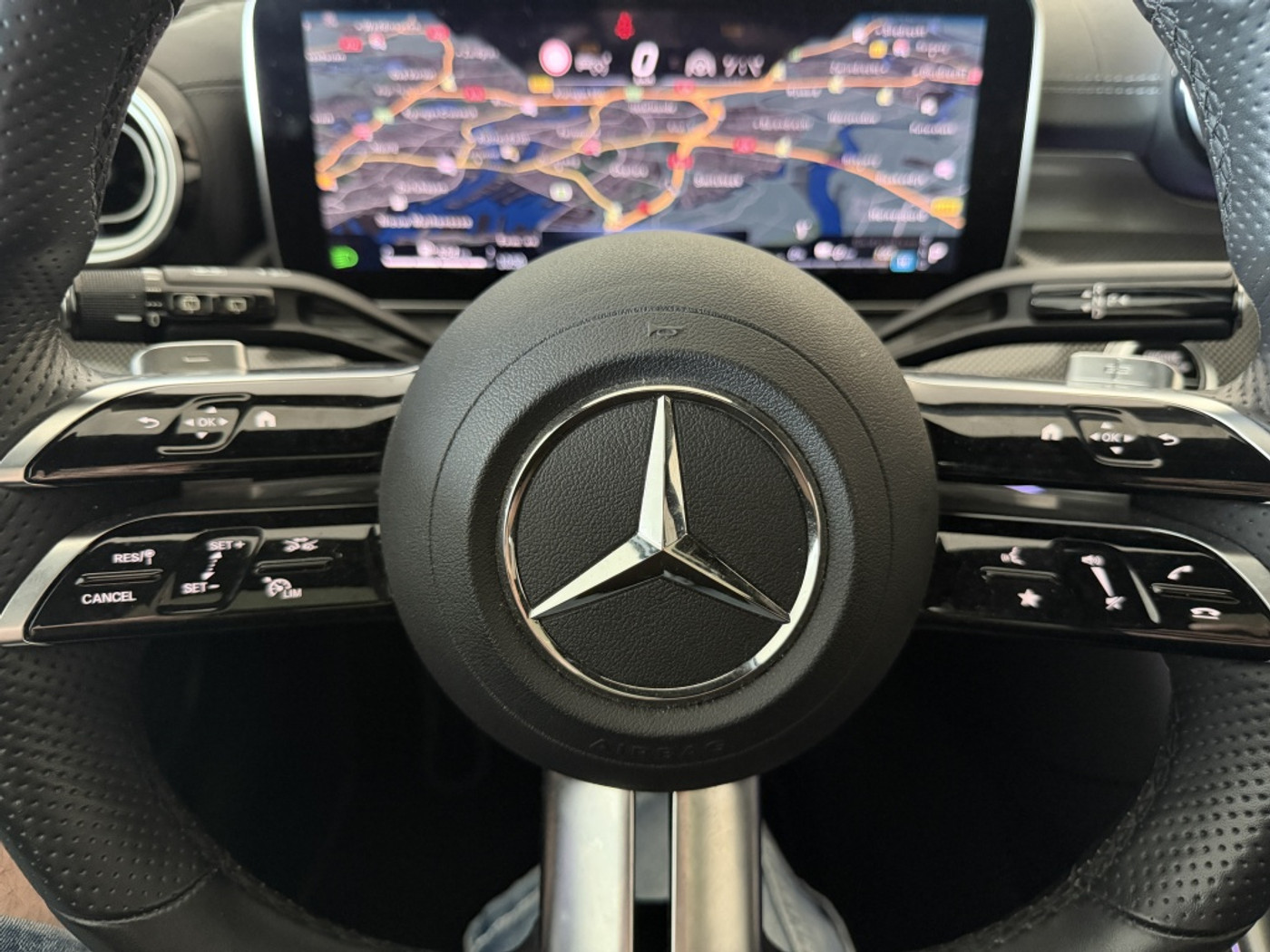 Foto van Mercedes-Benz C 300 E