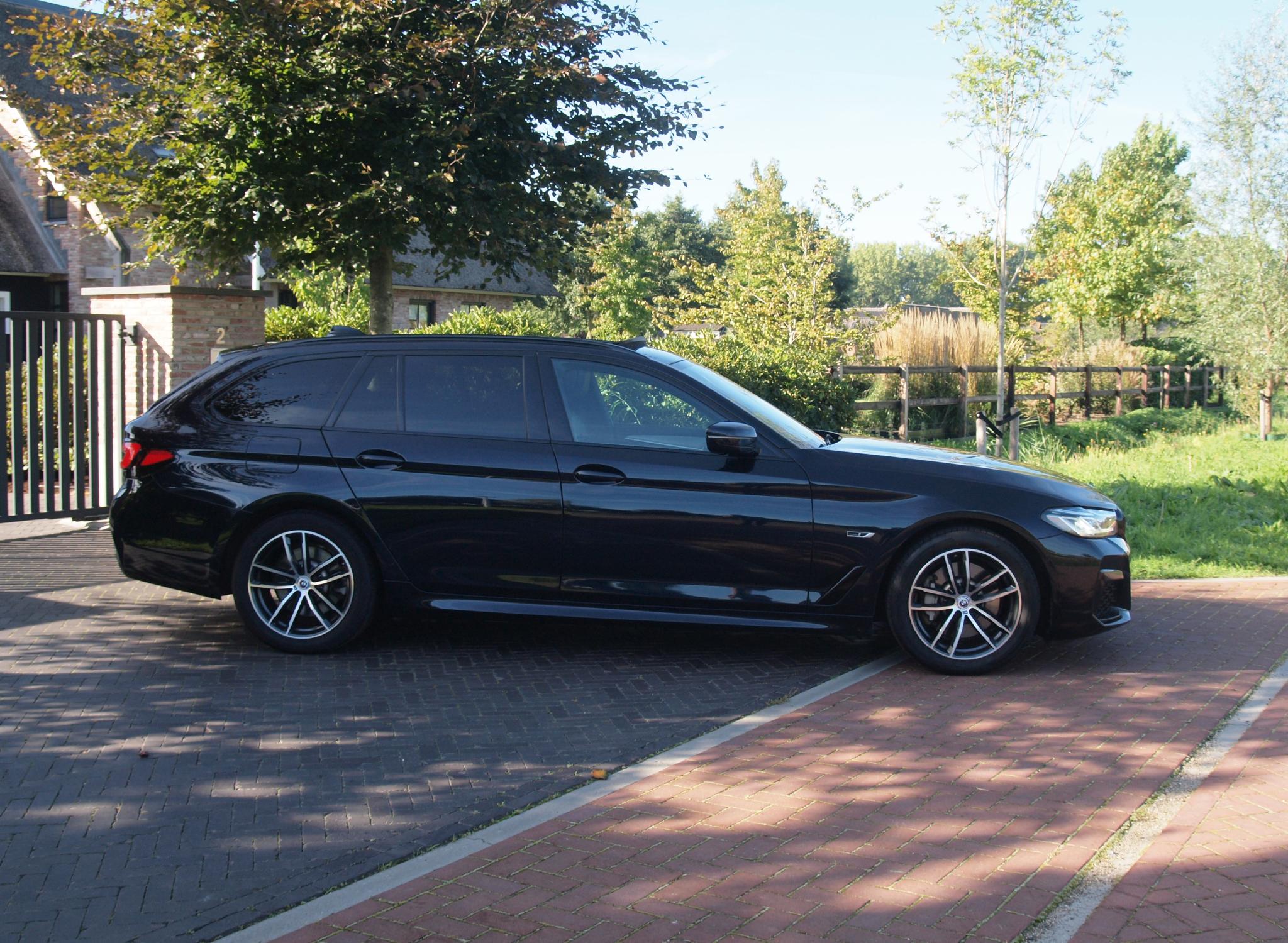 Foto van BMW 530e