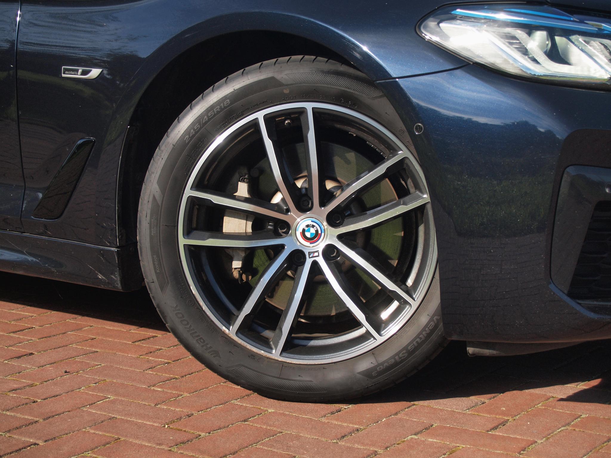 Foto van BMW 530e