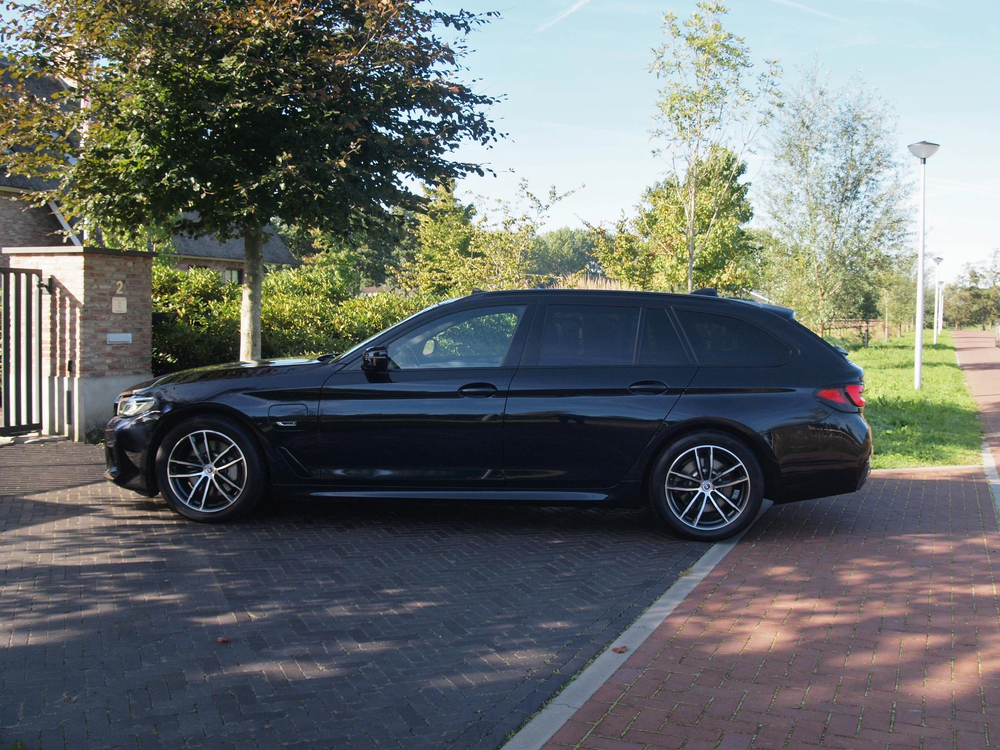 Foto van BMW 530e