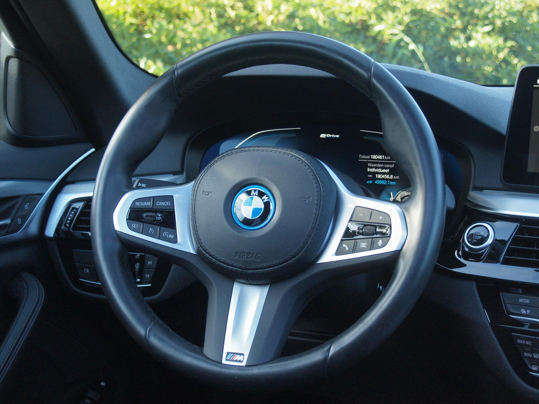 Foto van BMW 530e