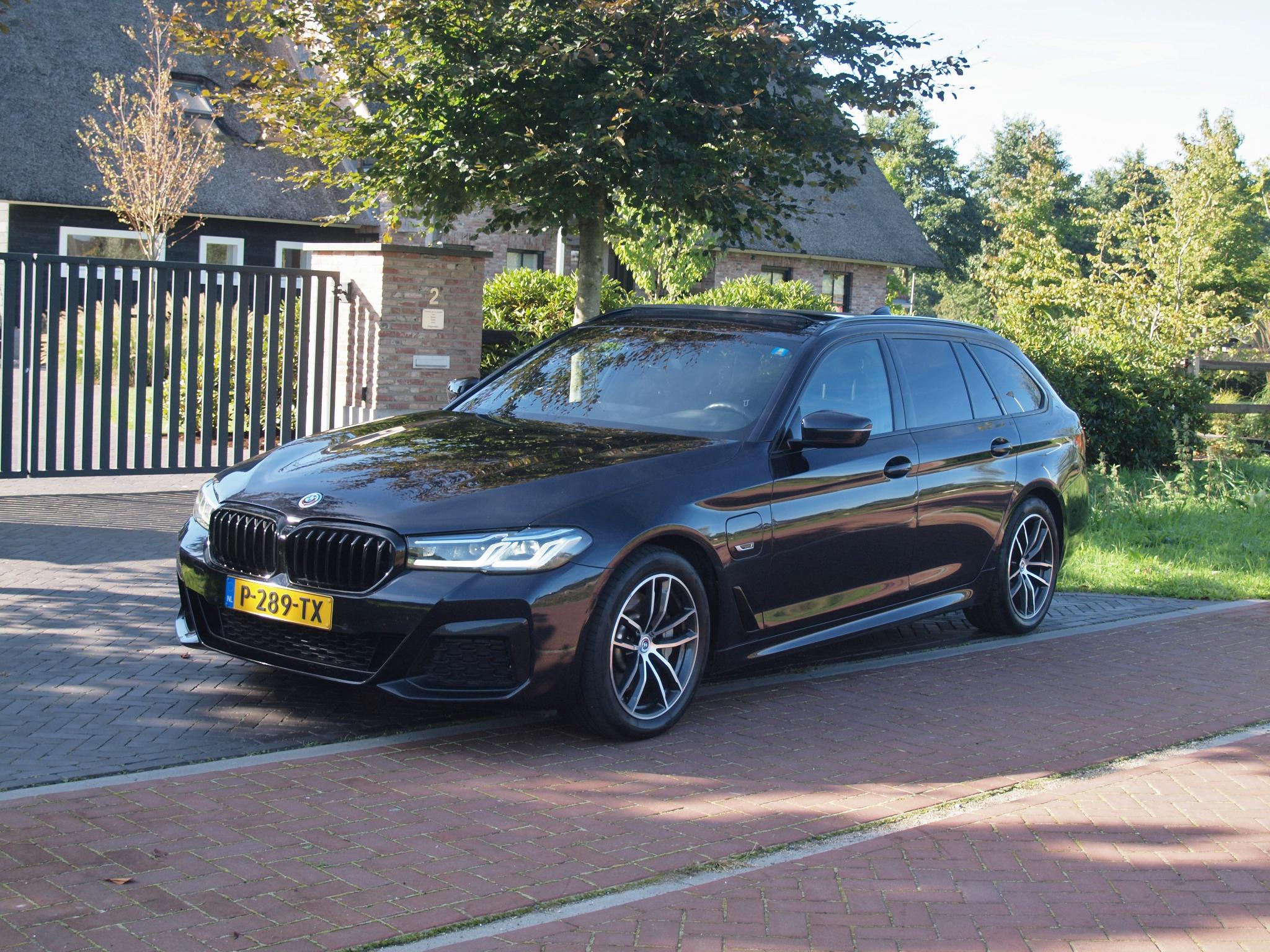 Foto van BMW 530e