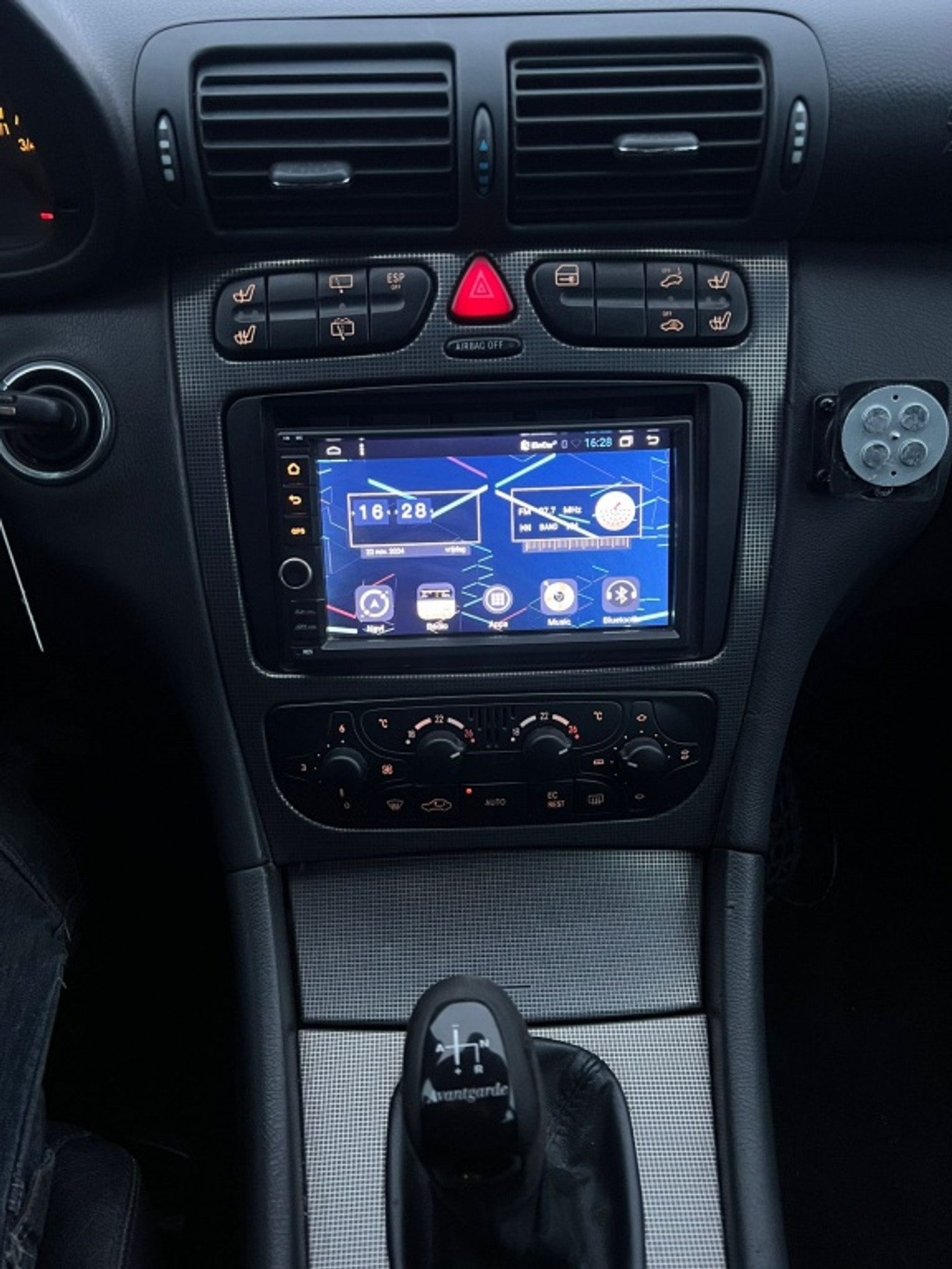 Foto van Mercedes-Benz C 200 Kompressor